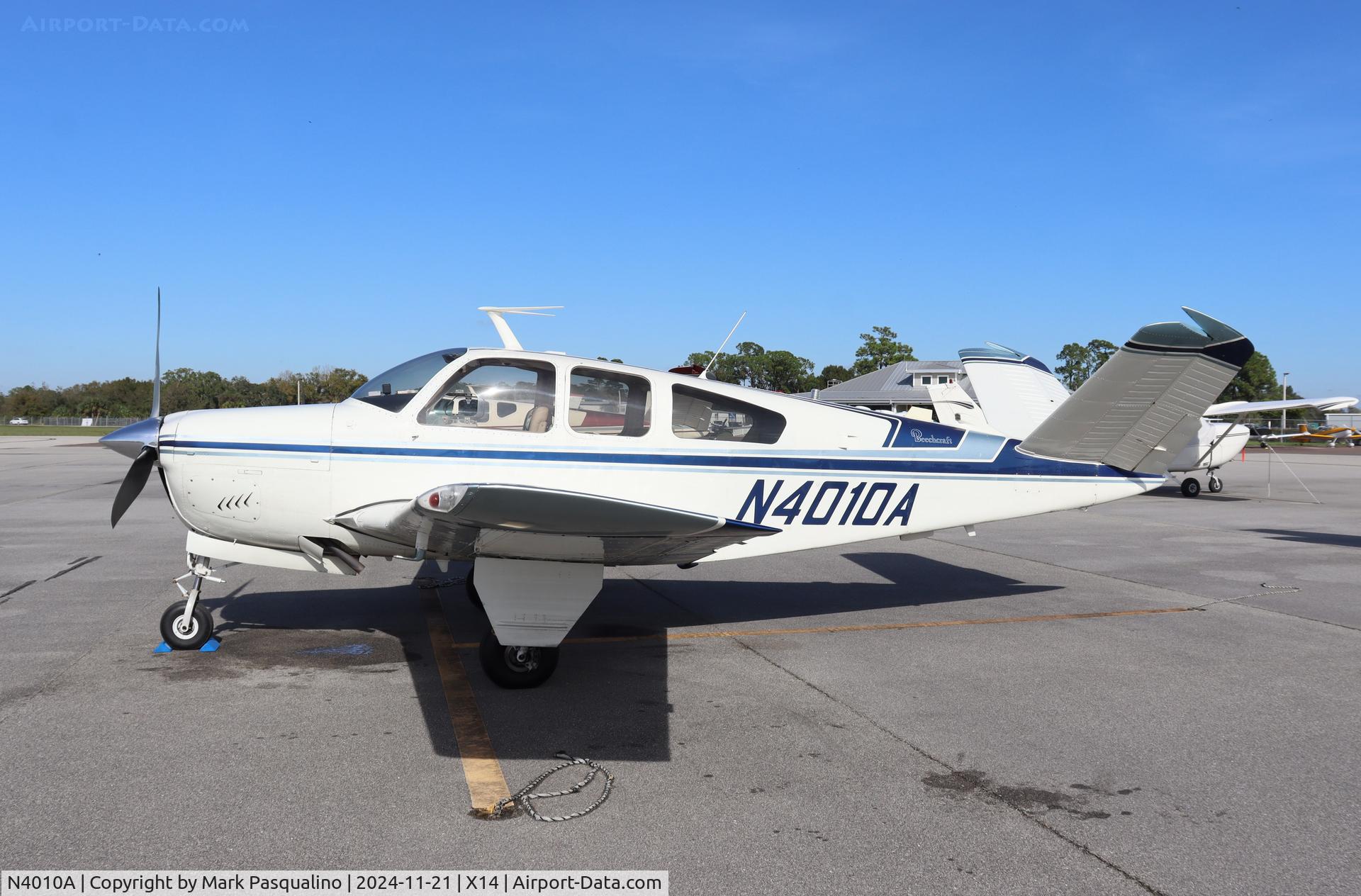 N4010A, 1970 Beech V35B Bonanza C/N D-9099, Beech V35B