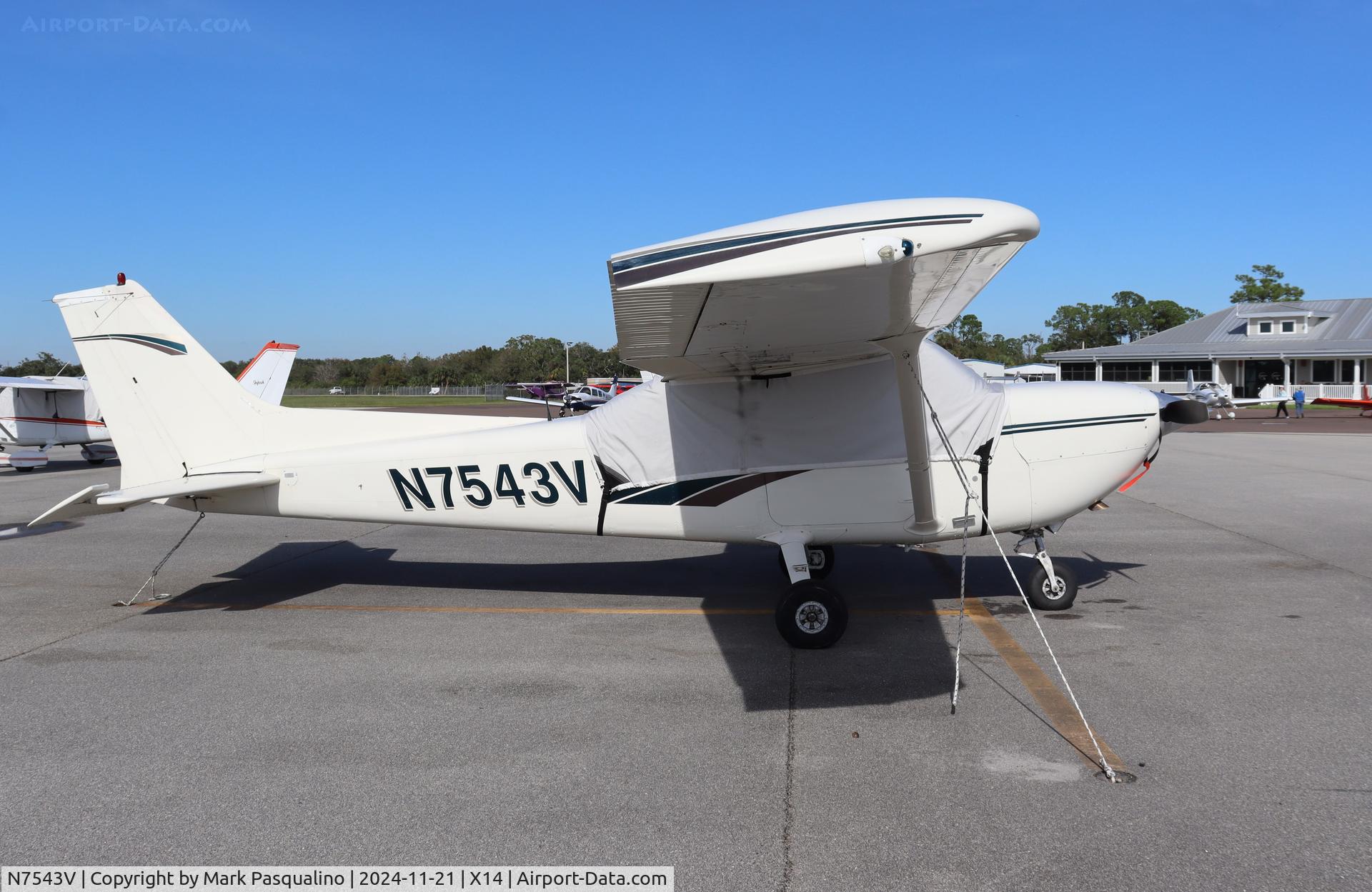 N7543V, 1977 Cessna R172K Hawk XP C/N R1722309, Cessna R172K