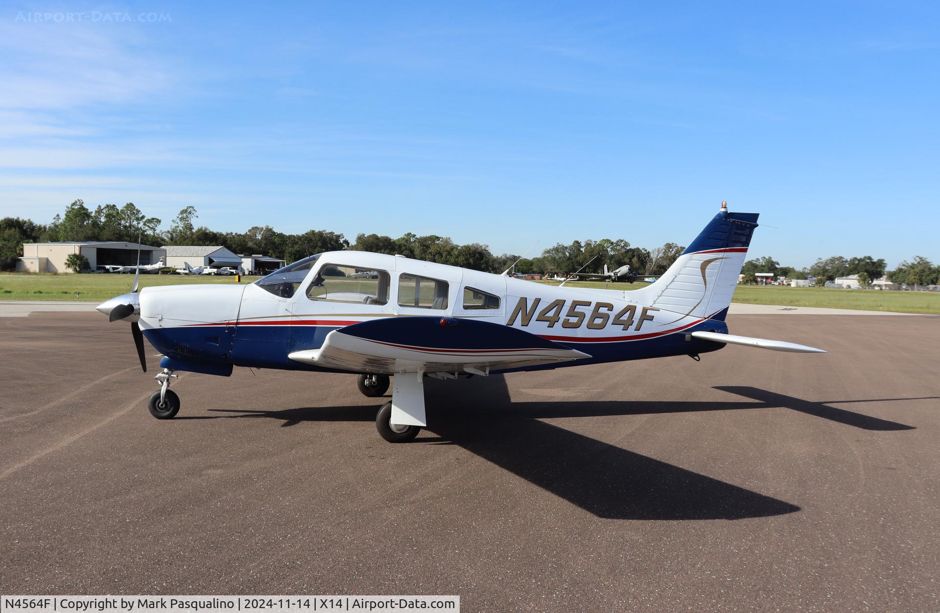 N4564F, 1976 Piper PA-28R-200 C/N 28R-7635454, Piper PA-28R-200