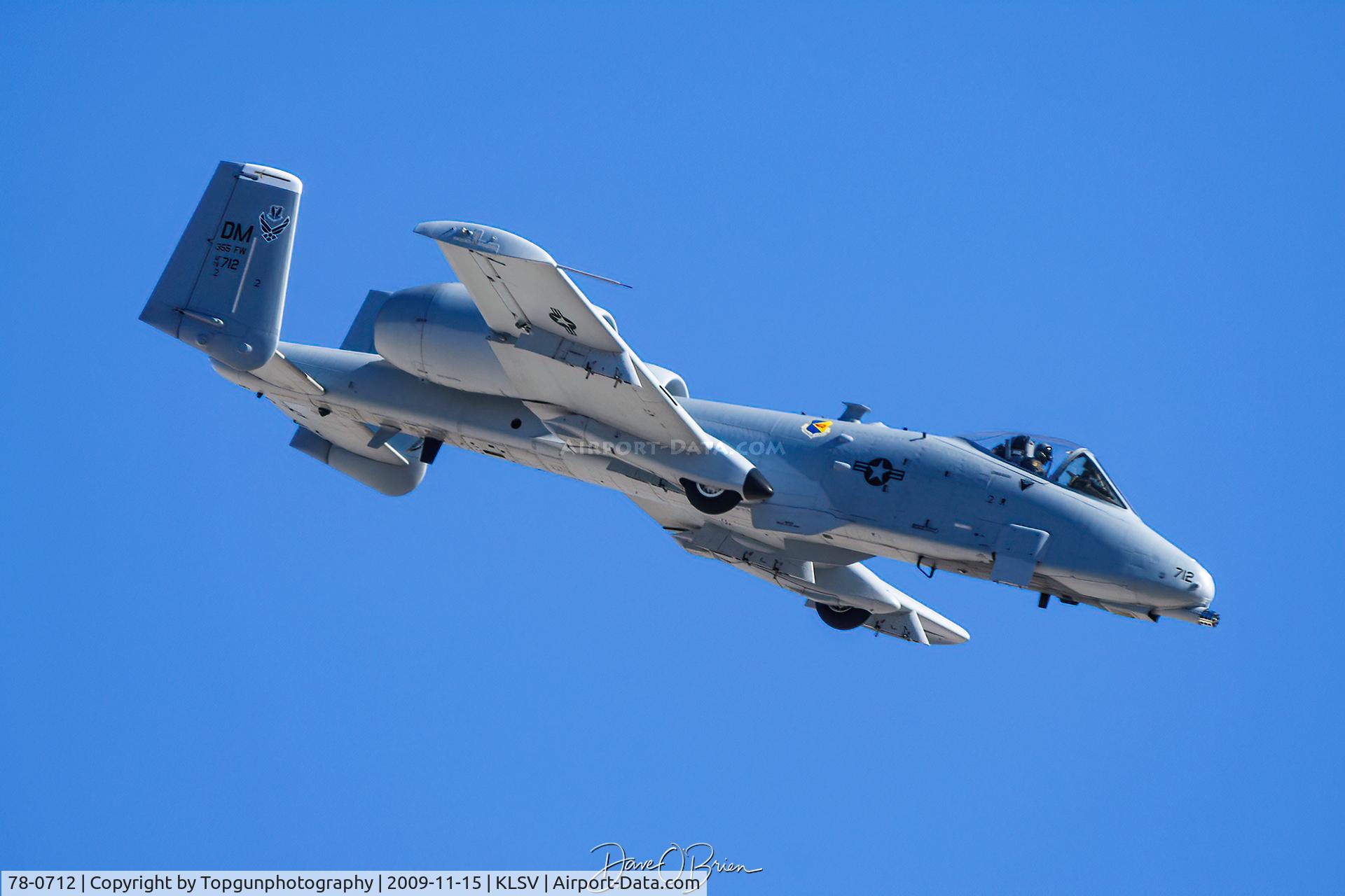 78-0712, 1978 Fairchild Republic A-10C Thunderbolt II C/N A10-0332, HOG Demo in for a strafing run