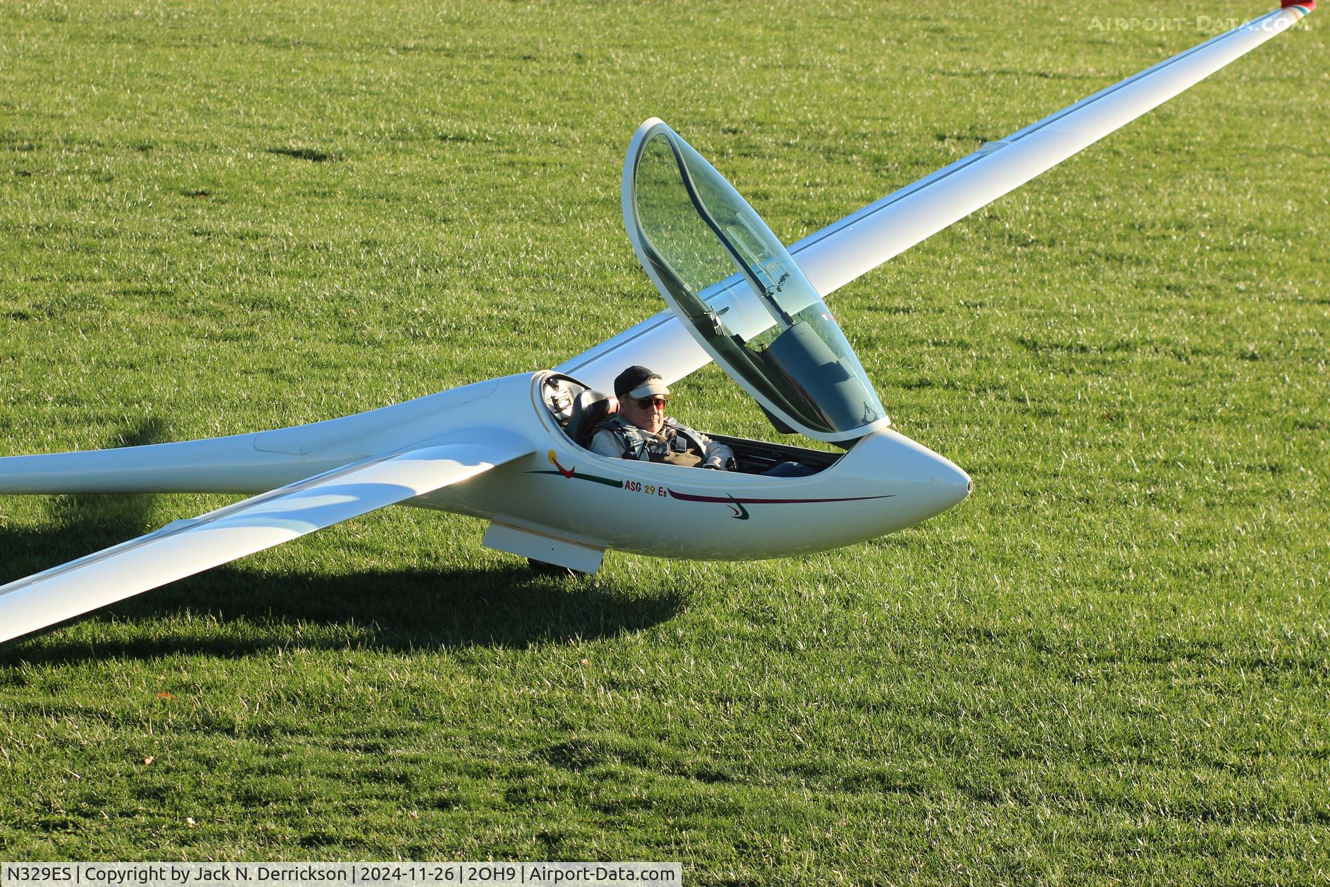 N329ES, 2015 Schleicher ASW-27-18 C/N 29689, ASG-29 test flight