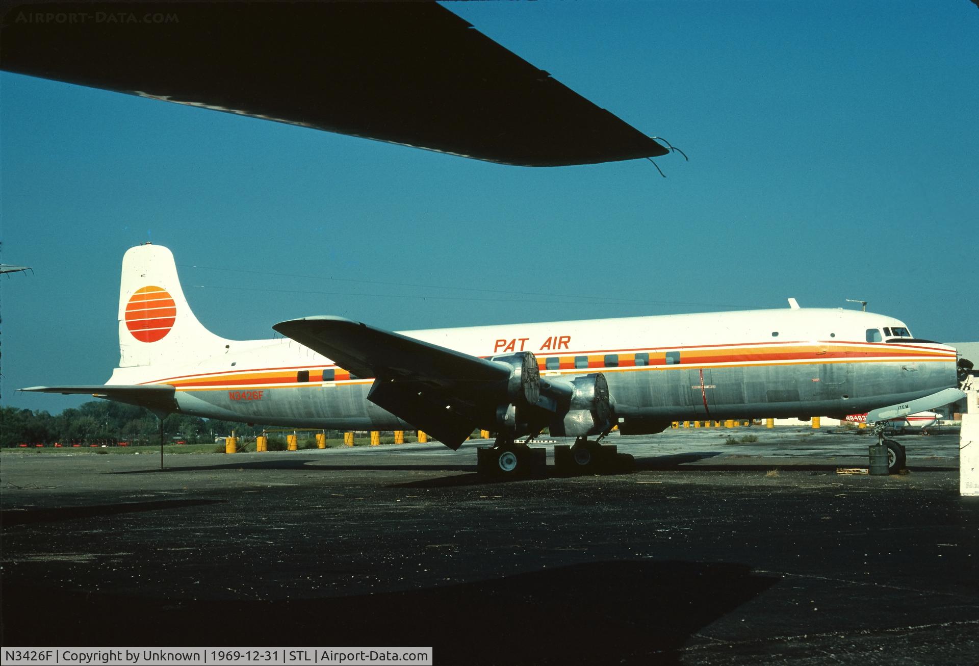 N3426F, 1953 Douglas C-118A Liftmaster (DC-6A) C/N 44607, St.Louis 7.1980