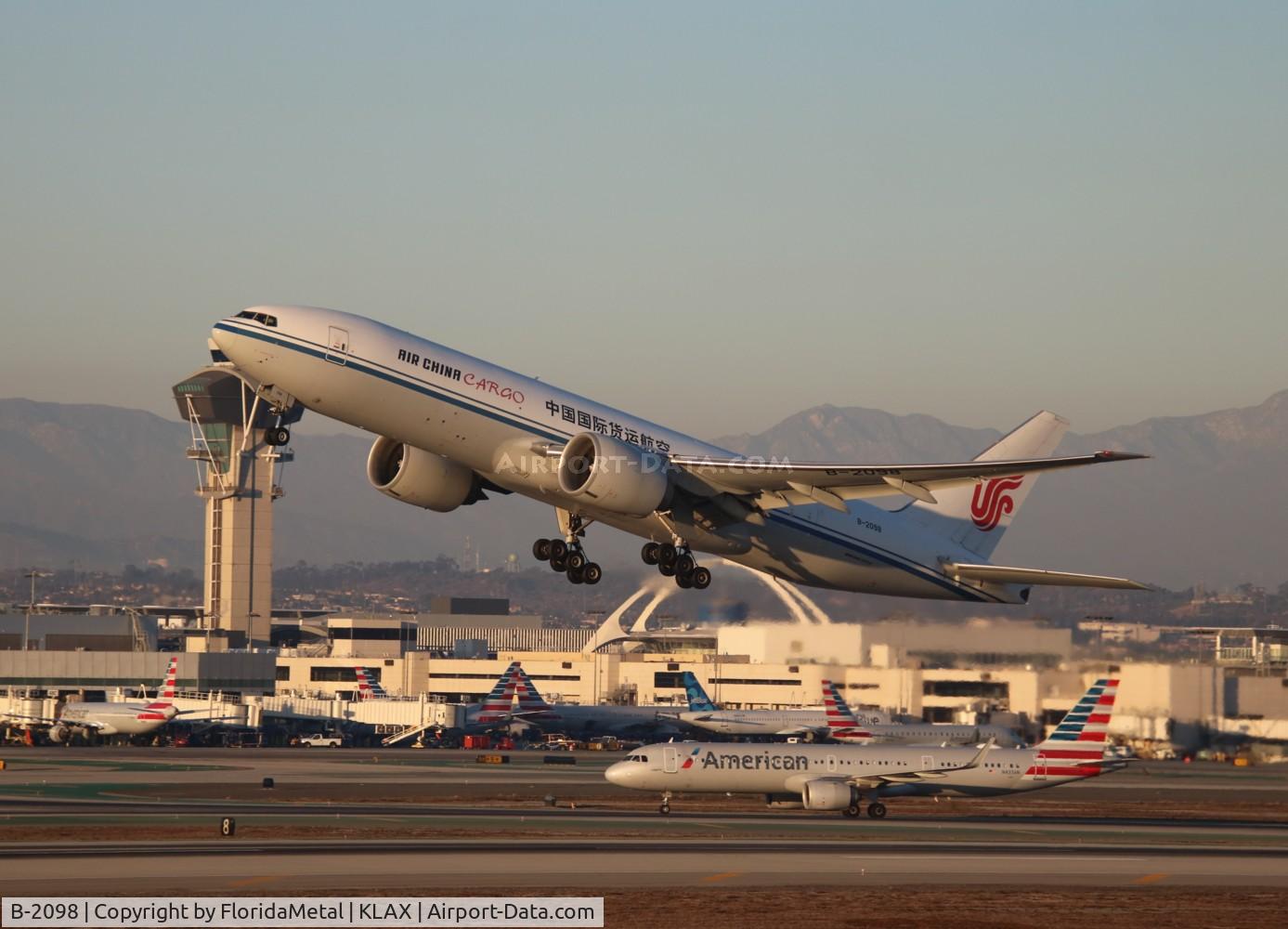 B-2098, 2014 Boeing 777-FFT C/N 44681, CAO 777-200LRF zx lax-szx, zgsz