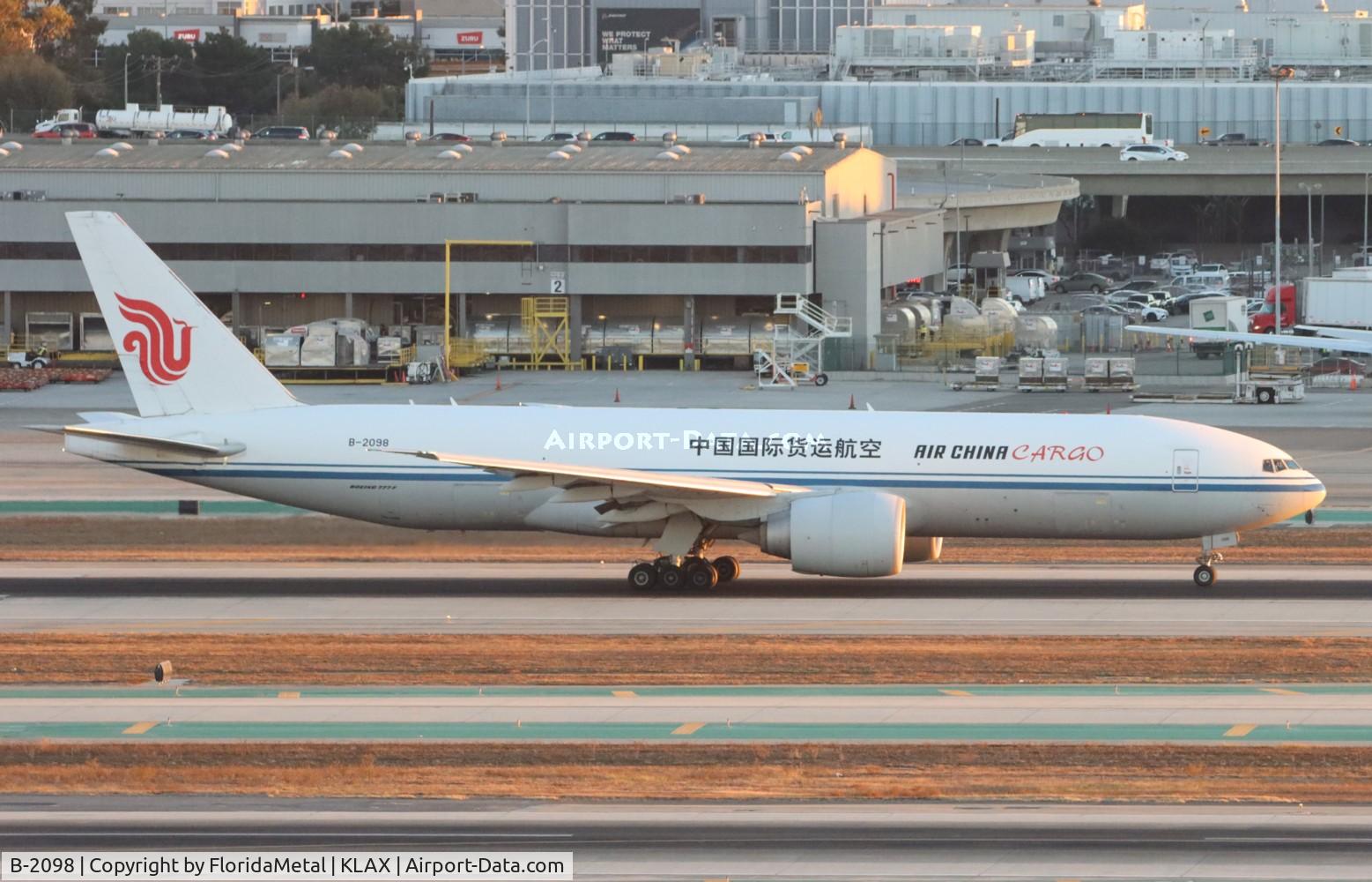 B-2098, 2014 Boeing 777-FFT C/N 44681, CAO 777-200LRF zx lax-szx, zgsz