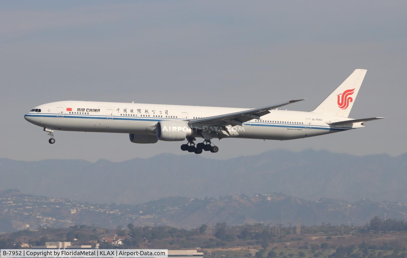 B-7952, 2016 Boeing 777-39L/ER C/N 63352, CCA 773 zx pek, zbaa - lax