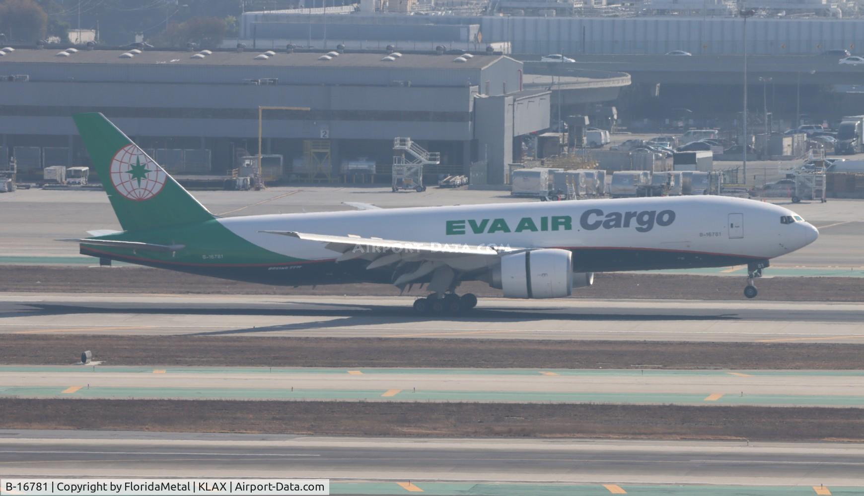 B-16781, 2017 Boeing 777-F5E C/N 62824, EVA 777-200LRF zx tpe, rctp-lax