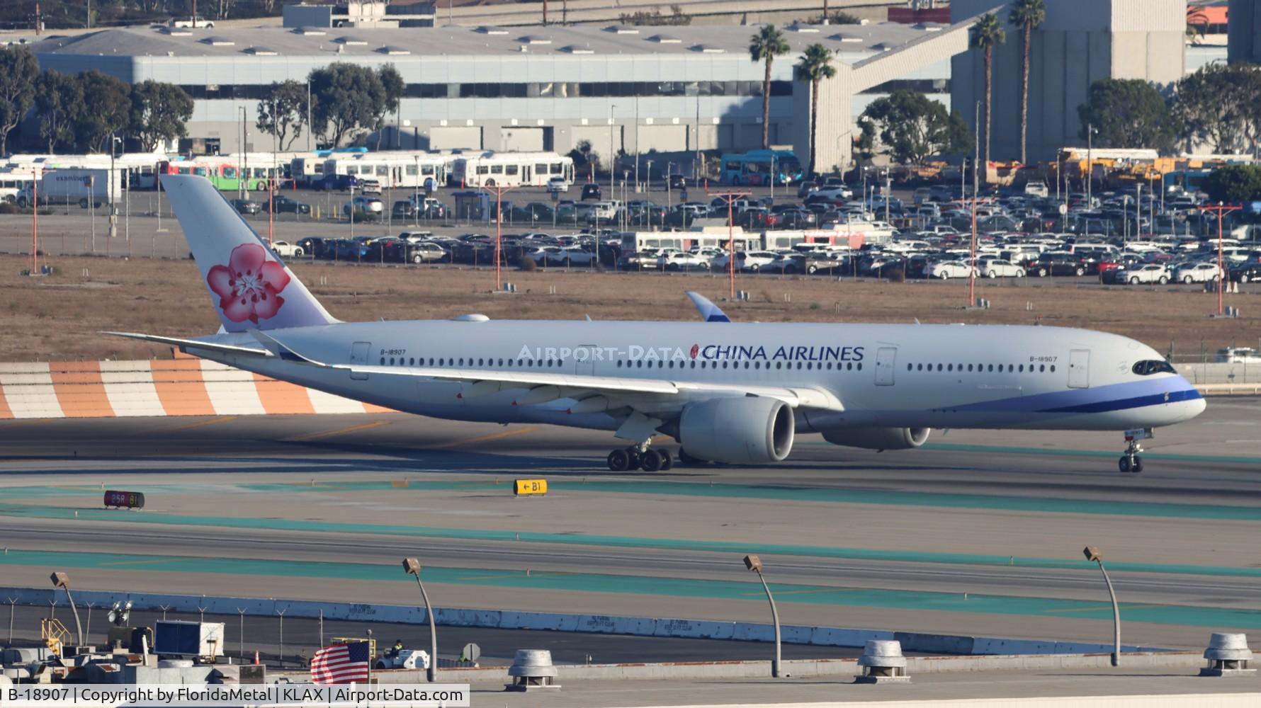B-18907, 2017 Airbus A350-941 C/N 105, CAL A359 zx lax-tpe, rctp