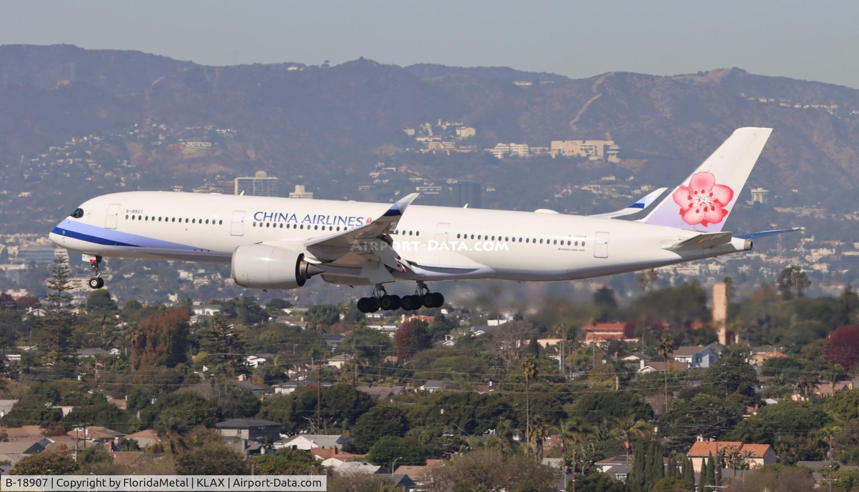 B-18907, 2017 Airbus A350-941 C/N 105, CAL A359 zx tpe, rctp-lax