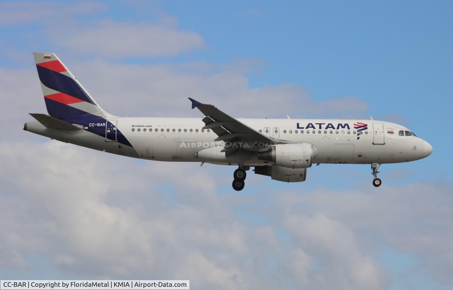 CC-BAR, 2011 Airbus A320-214 C/N 4892, LATAM A320 zx bog, skbo-mia