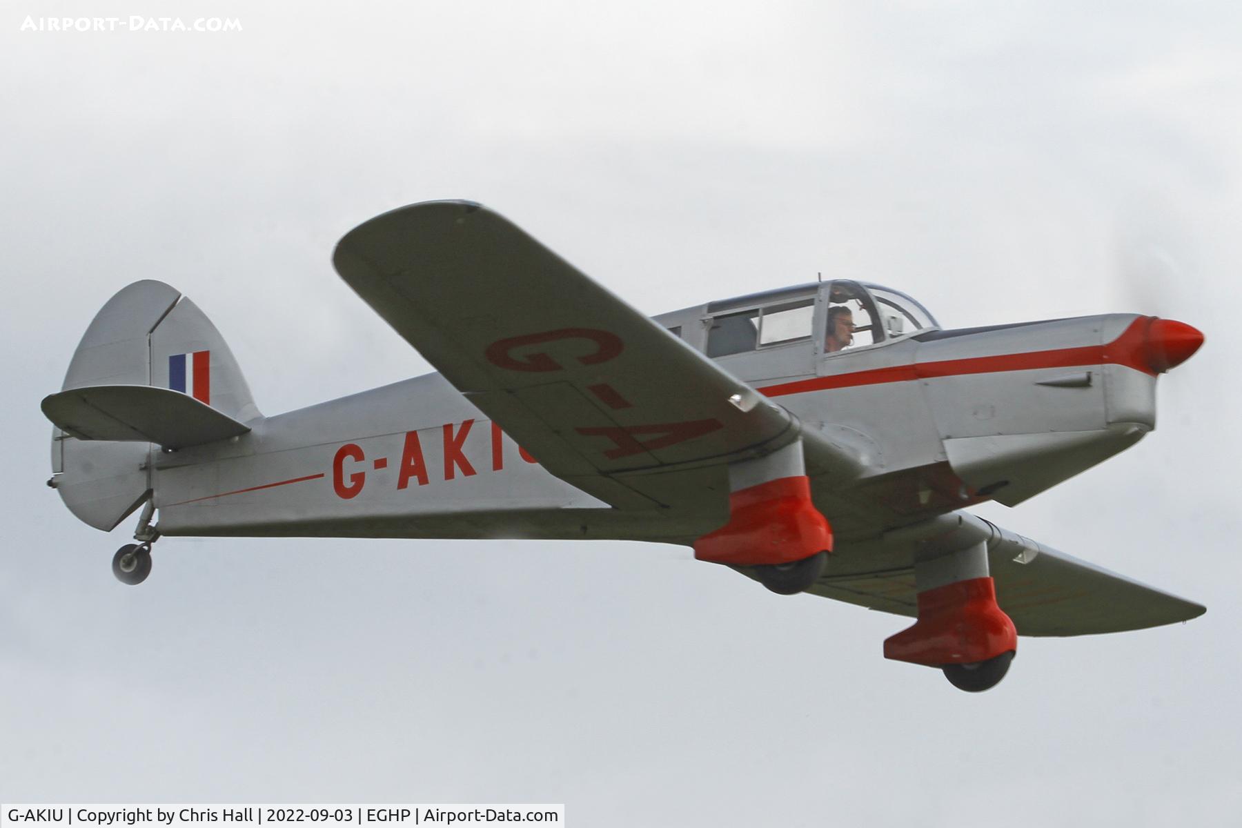 G-AKIU, 1948 Percival P-44 Proctor 5 C/N AE129, LAA fly in, Popham