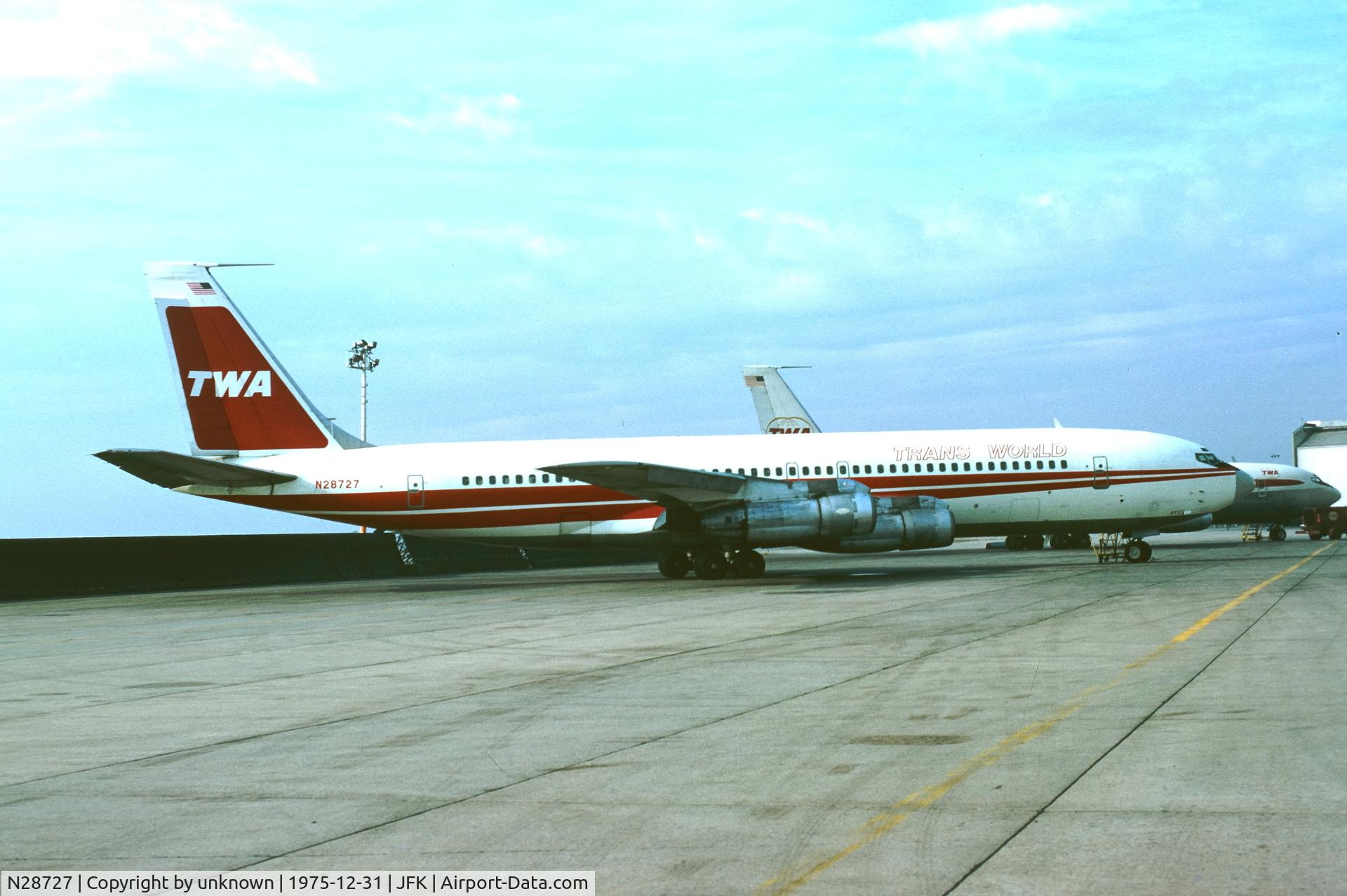 N28727, 1968 Boeing 707-331B C/N 19572, JFK 1.1976