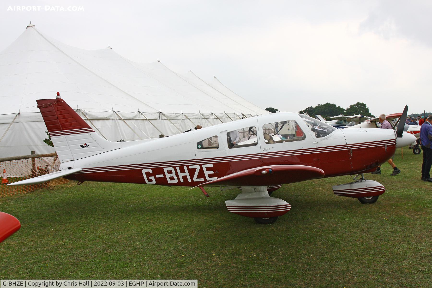 G-BHZE, 1978 Piper PA-28-181 Cherokee Archer II C/N 28-7890291, LAA fly in, Popham