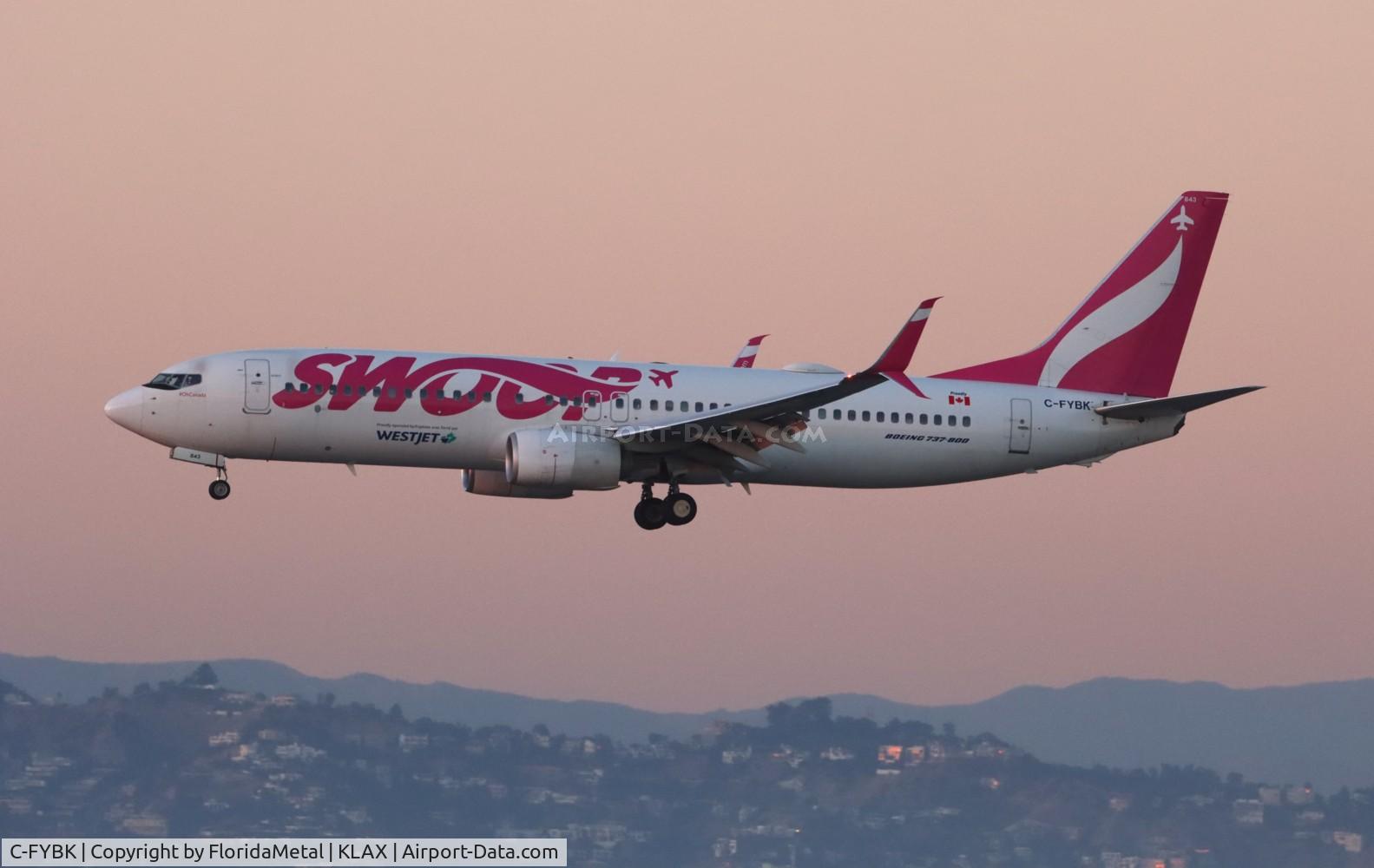 C-FYBK, 2015 Boeing 737-8CT C/N 40-336, Swoop 738 zx cyyc-lax