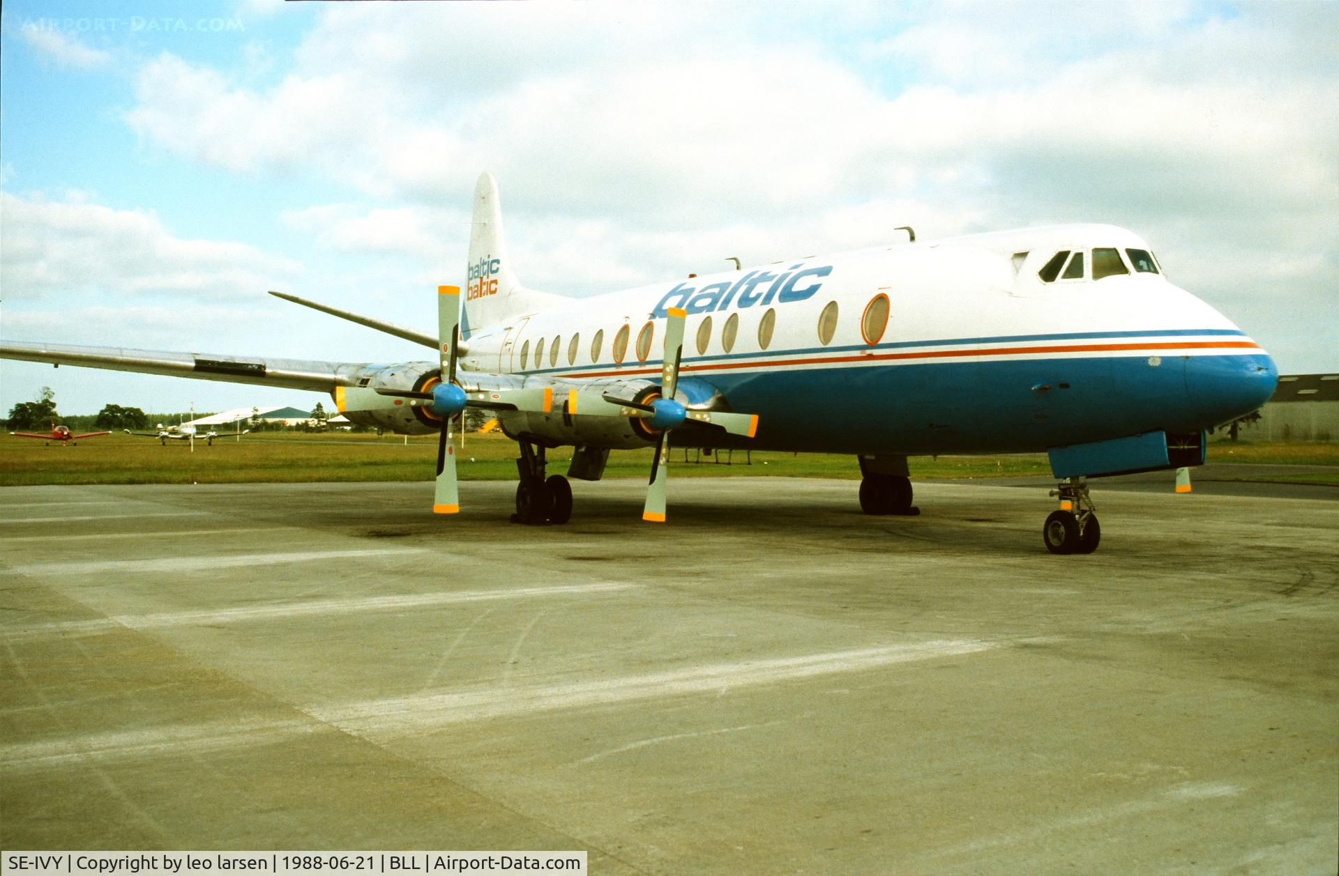 SE-IVY, 1959 Vickers Viscount 815 C/N 375, Billund 21.6.1988