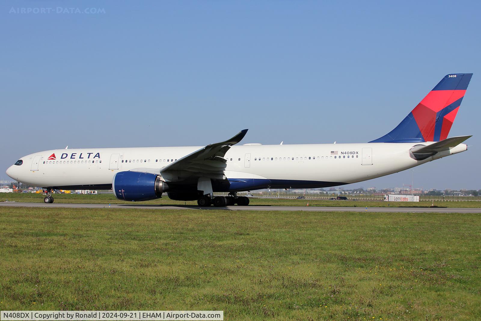 N408DX, 2020 Airbus A330-941 C/N 1962, at eham