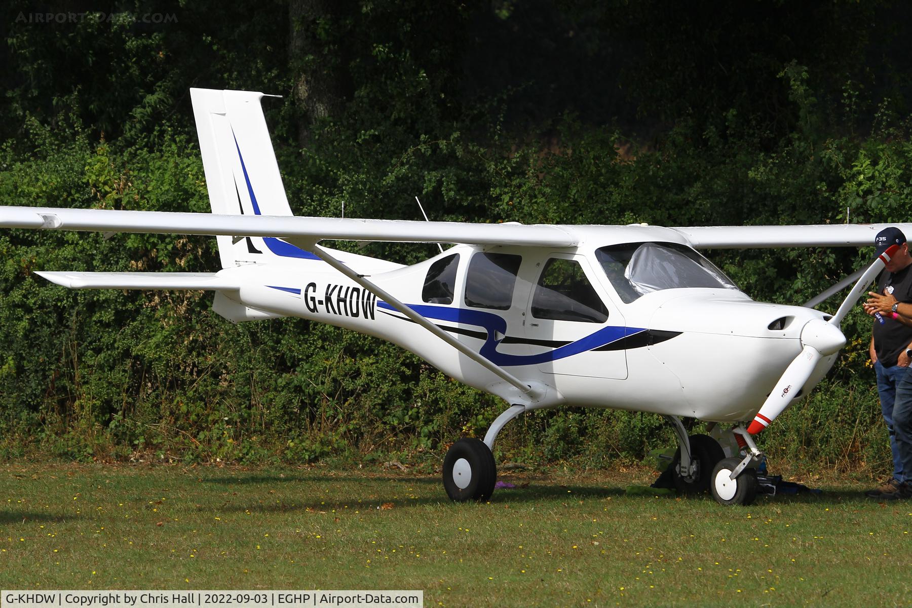 G-KHDW, 2004 Jabiru J400 C/N PFA 325-14055, LAA fly in, Popham