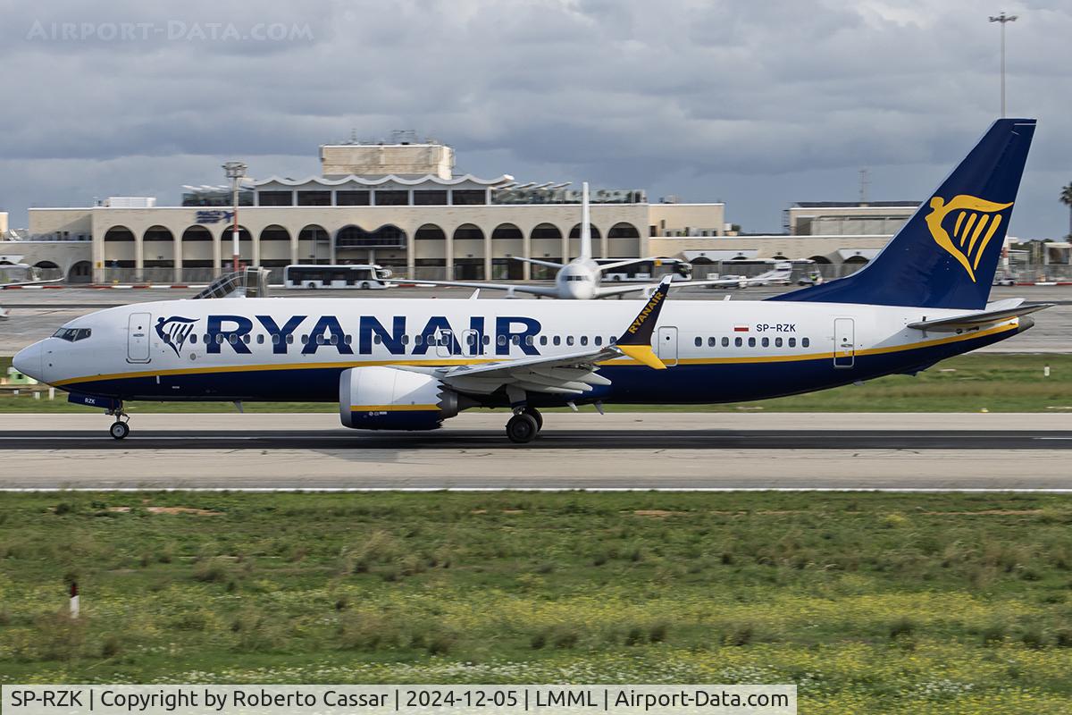 SP-RZK, 2021 Boeing 737-8-200 MAX C/N 62304, Runway 31