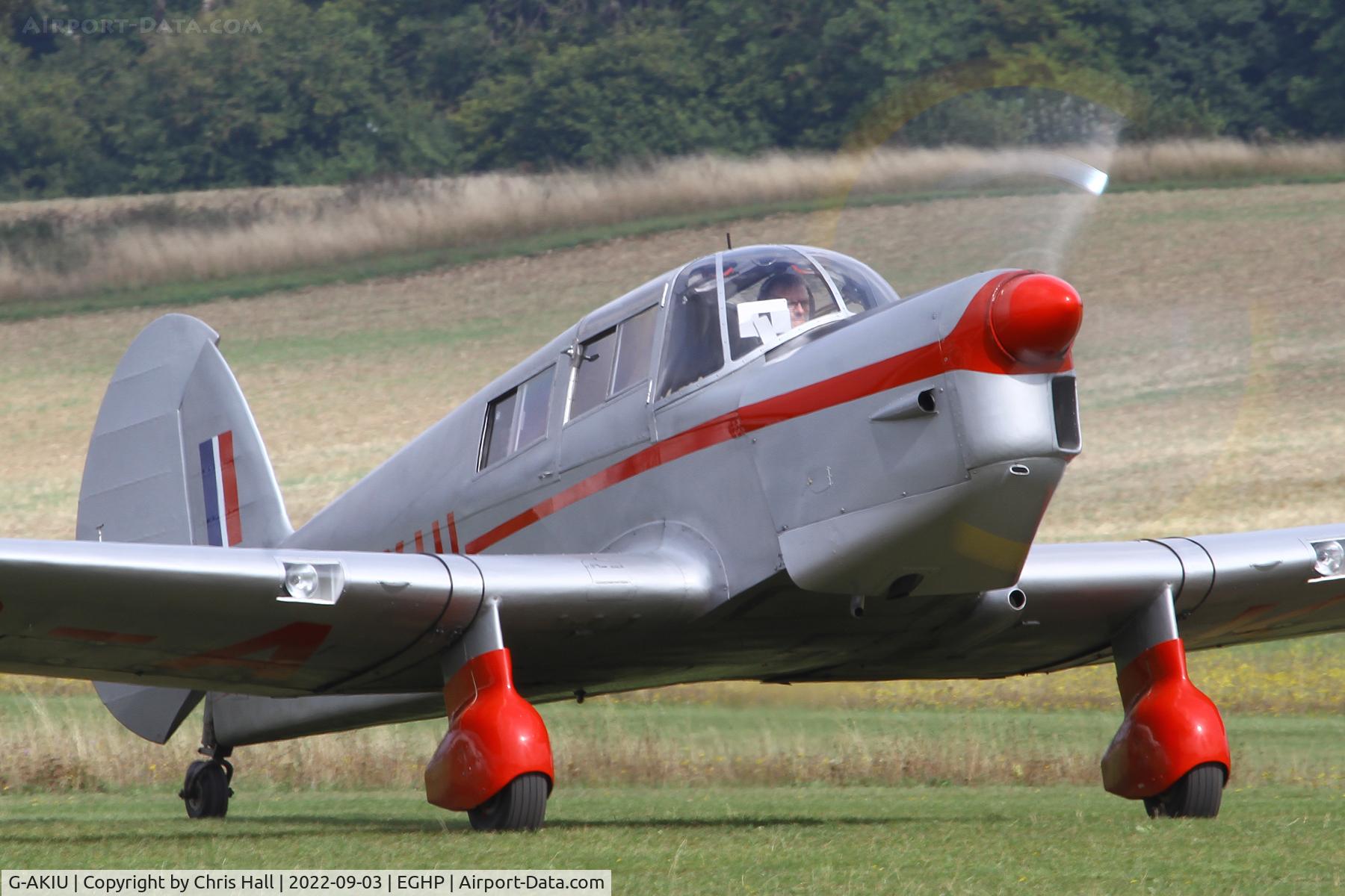 G-AKIU, 1948 Percival P-44 Proctor 5 C/N AE129, LAA fly in, Popham