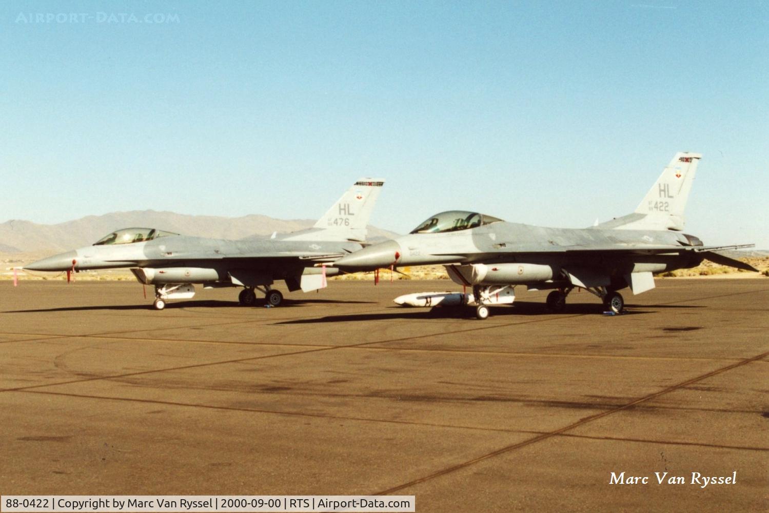 88-0422, 1988 General Dynamics F-16C Fighting Falcon C/N 1C-24, At Reno Air Races in September 2000.