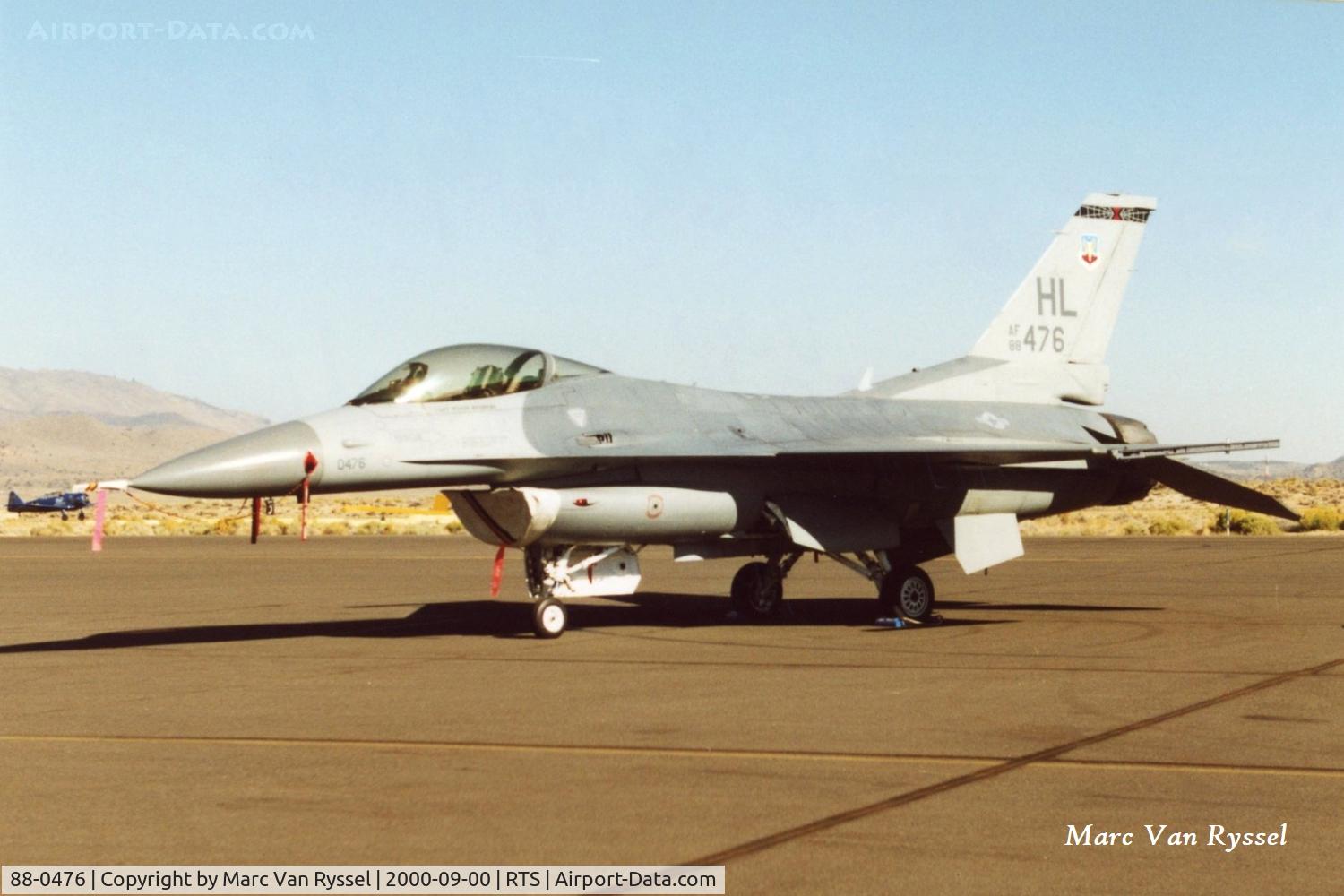 88-0476, 1988 General Dynamics F-16C Fighting Falcon C/N 1C-78, At Reno Air Races in September 2000.
