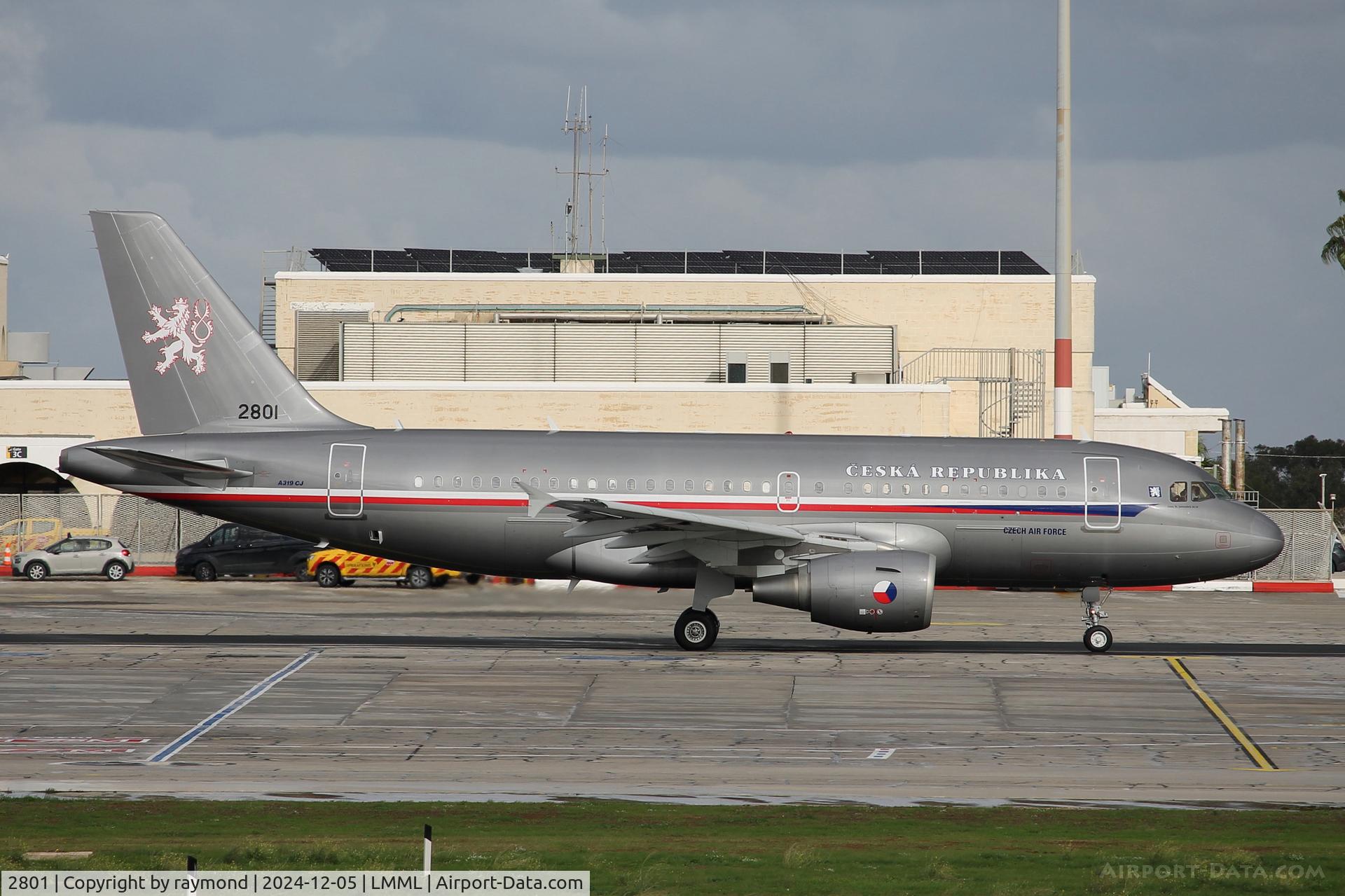 2801, 2007 Airbus ACJ319 (A319-115/CJ) C/N 2801, Airbus A319-115CJ 2801 Czech Air Force.