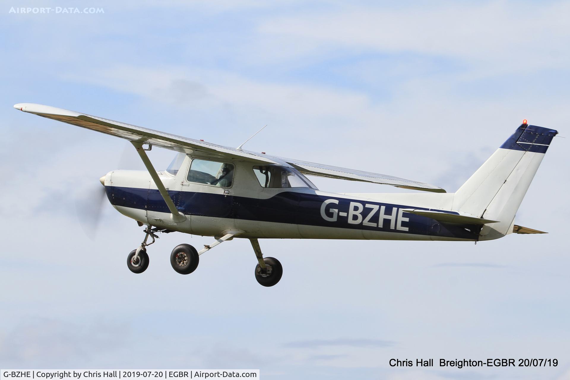 G-BZHE, 1978 Cessna 152 C/N 152-81303, Breighton