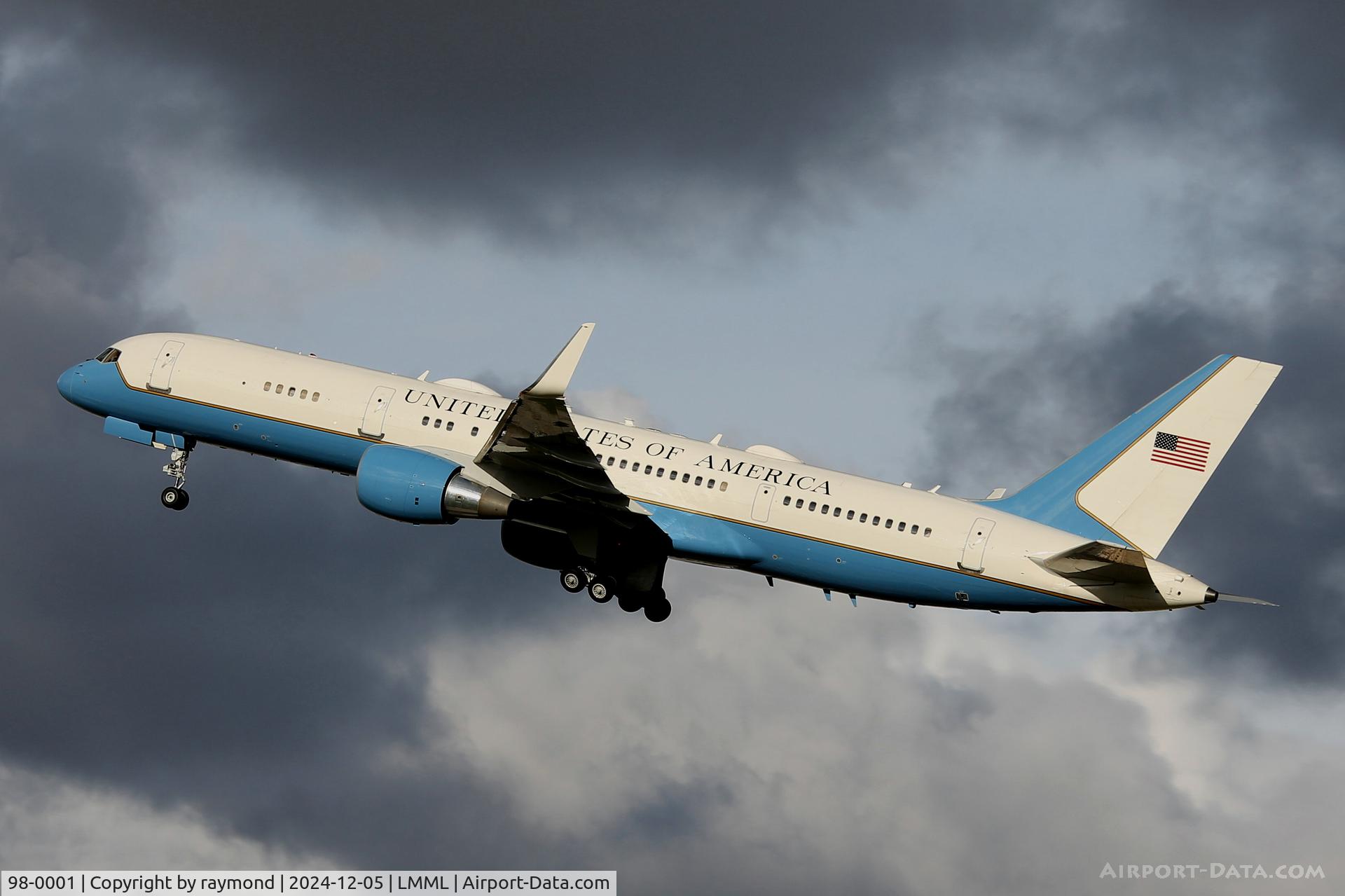 98-0001, 1998 Boeing VC-32A (757-200) C/N 29025, Boeing VC-32A 98-0001 United States Air Force