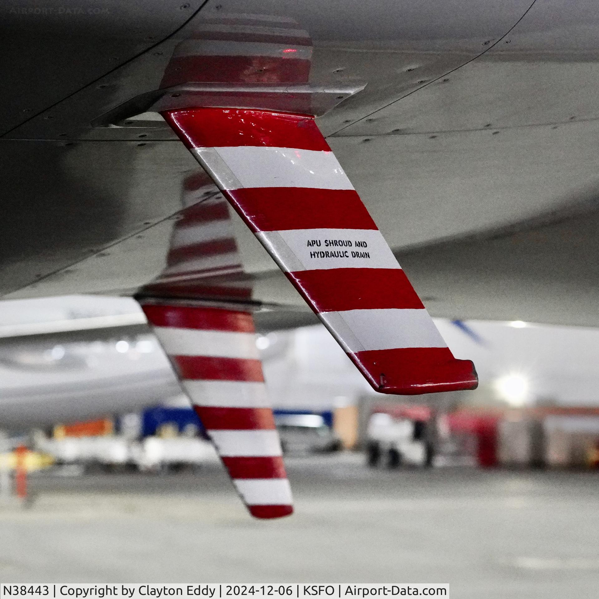 N38443, 2010 Boeing 737-924/ER C/N 31655, SFO 2024.