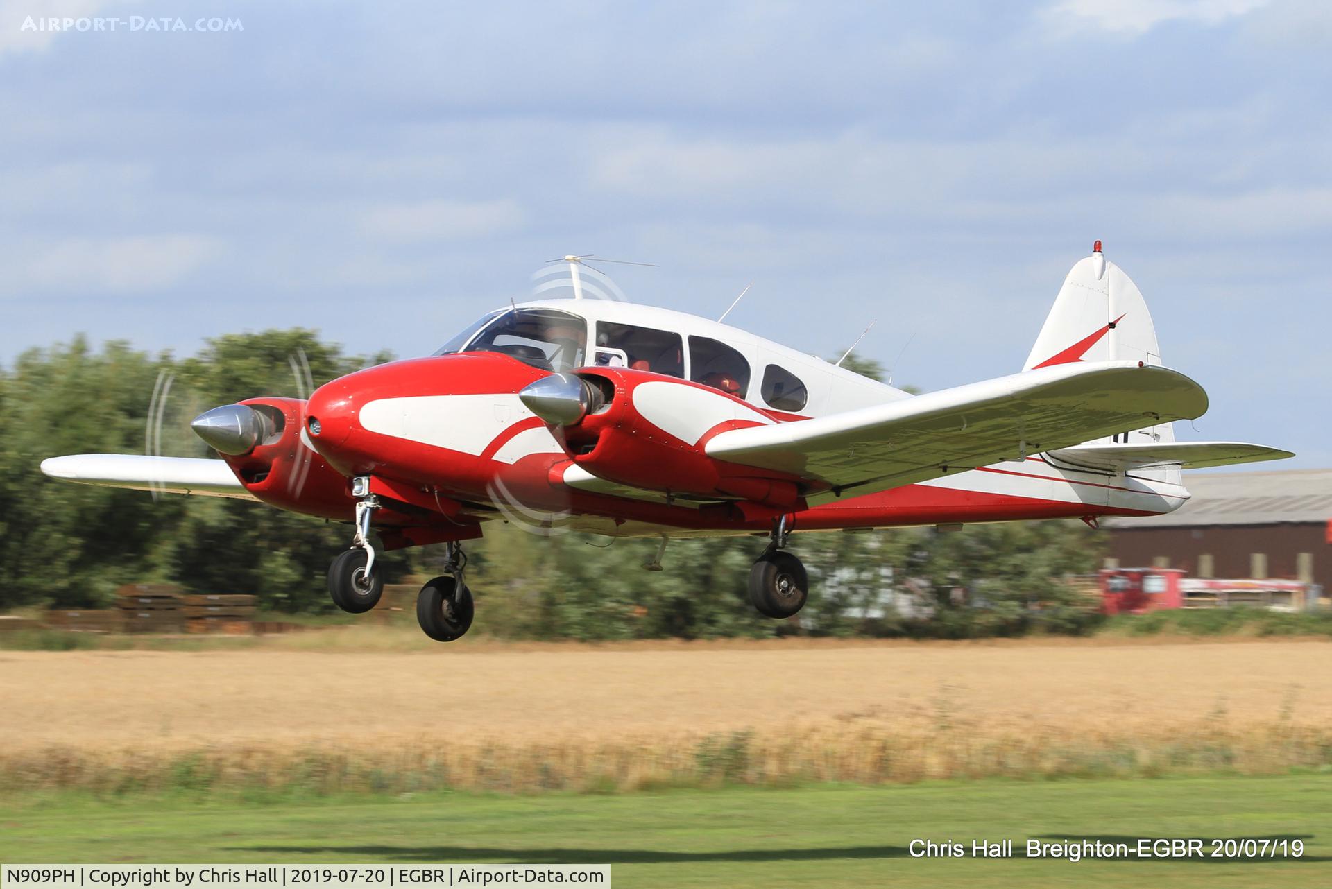 N909PH, Piper PA-23-160 Apache C/N 23-1800, Breighton