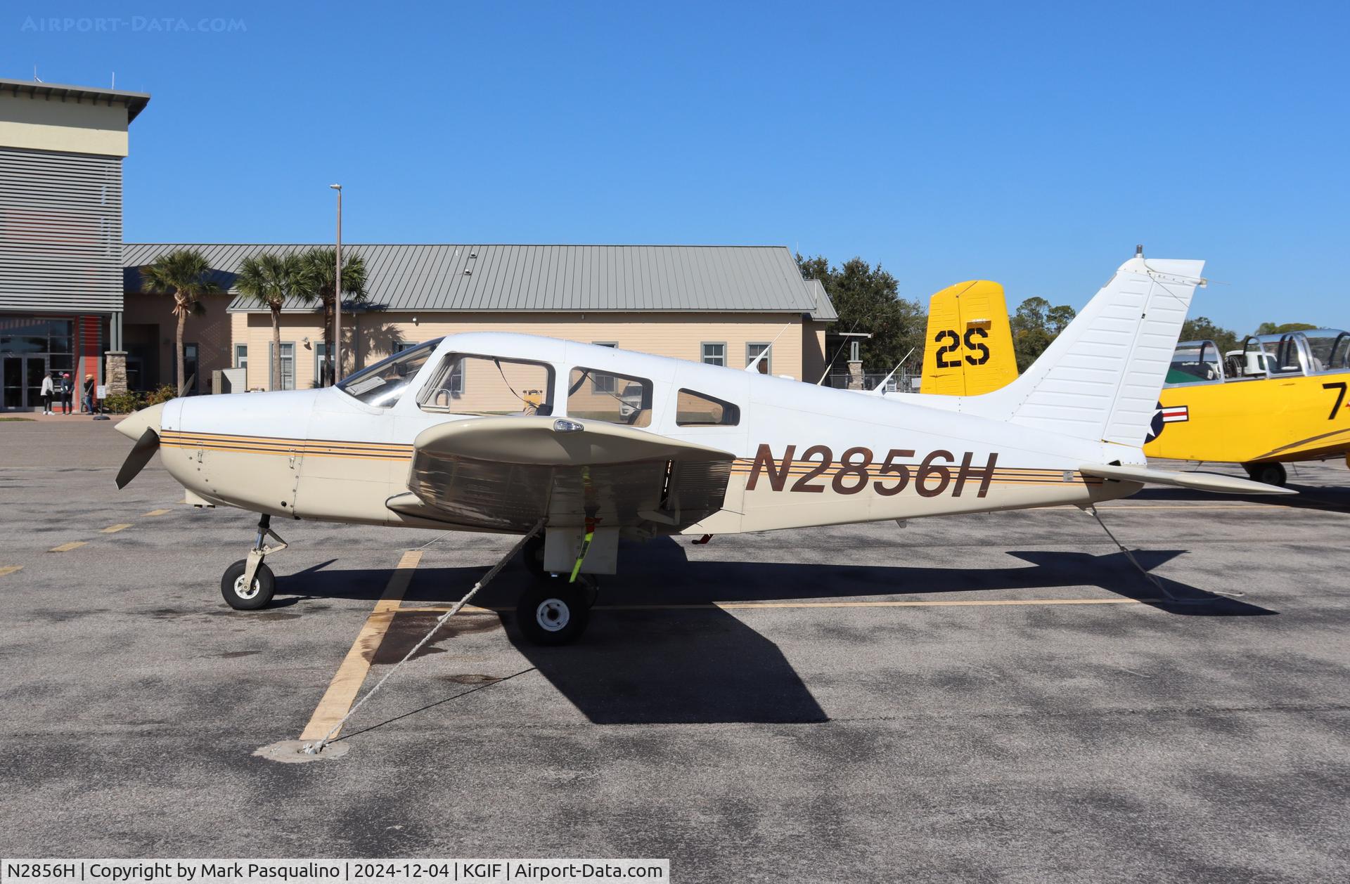 N2856H, 1979 Piper PA-28-161 C/N 28-7916482, Piper PA-28-161