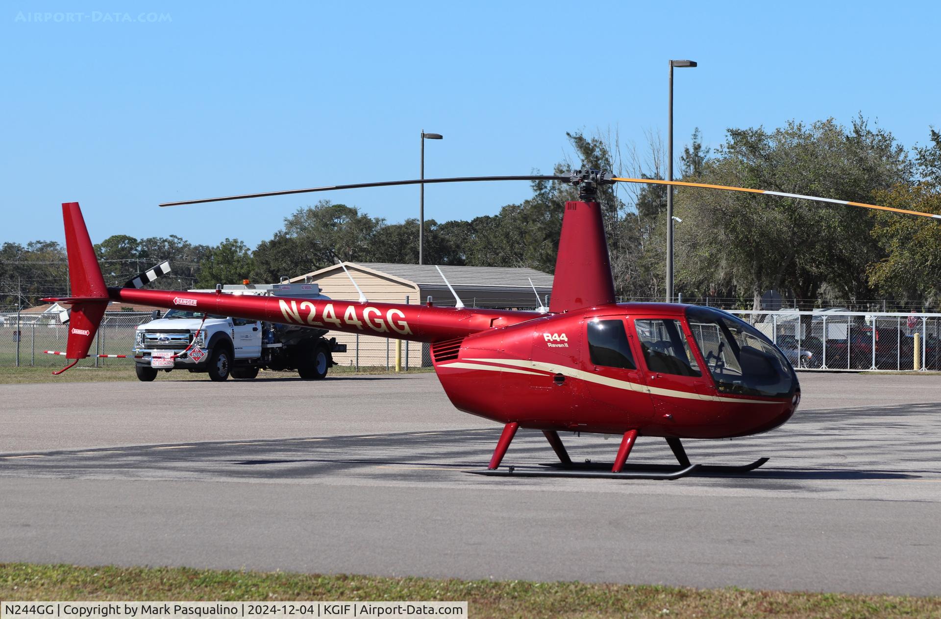 N244GG, 2023 Robinson R44 II C/N 14613, Robinson R44 II