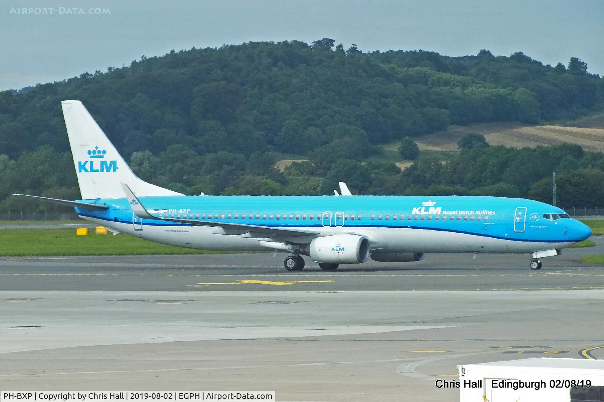 PH-BXP, 2001 Boeing 737-9K2 C/N 29600, Edinburgh