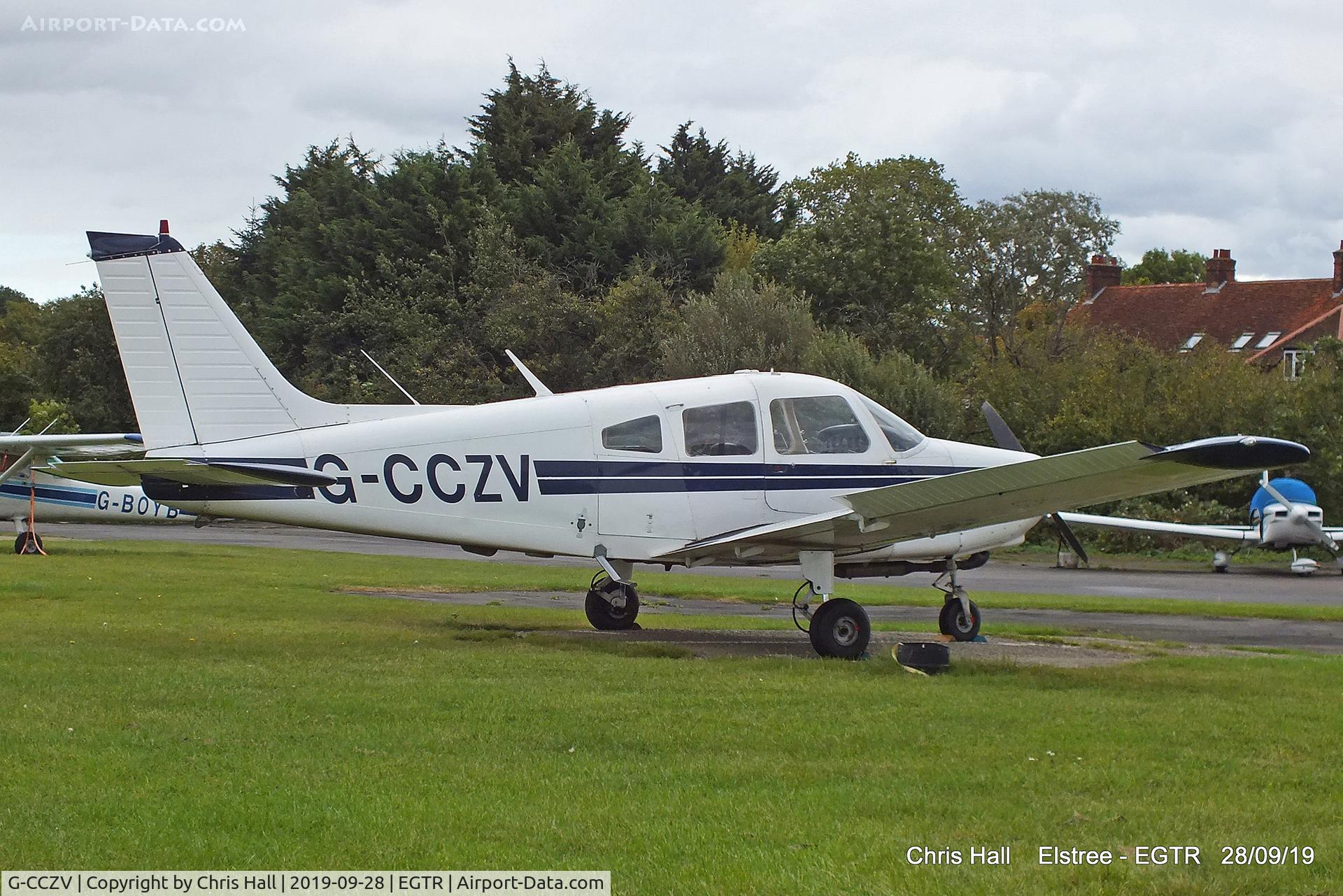 G-CCZV, 1977 Piper PA-28-151 Cherokee Warrior C/N 28-7715089, Elstree