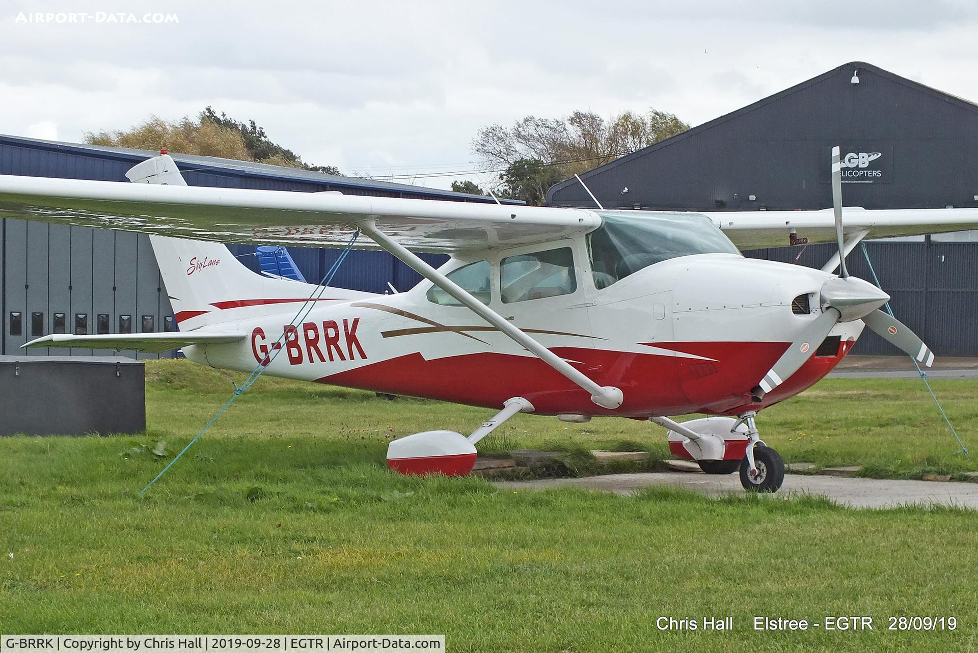 G-BRRK, 1977 Cessna 182Q Skylane C/N 182-66160, Elstree