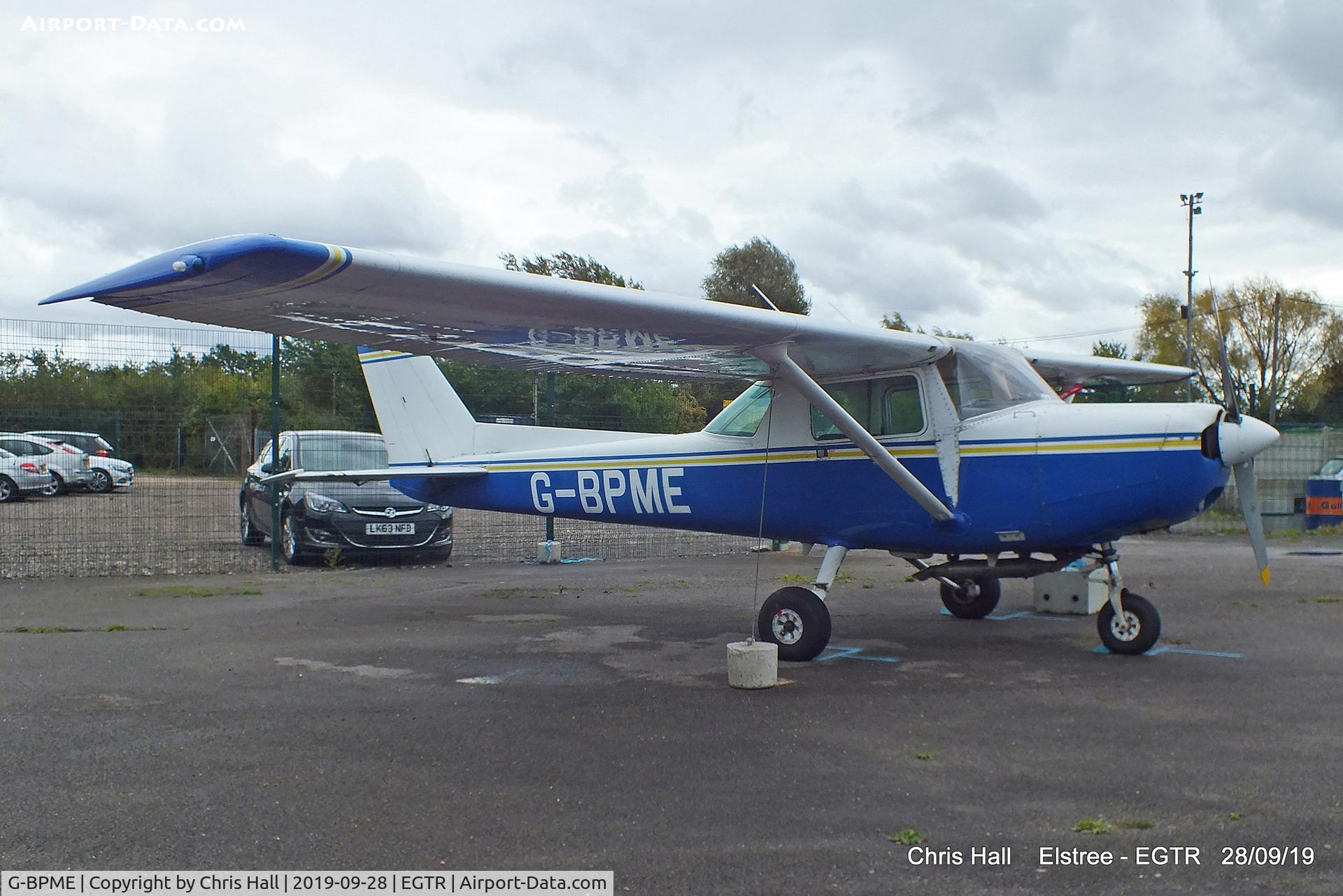 G-BPME, 1982 Cessna 152 C/N 152-85585, Elstree