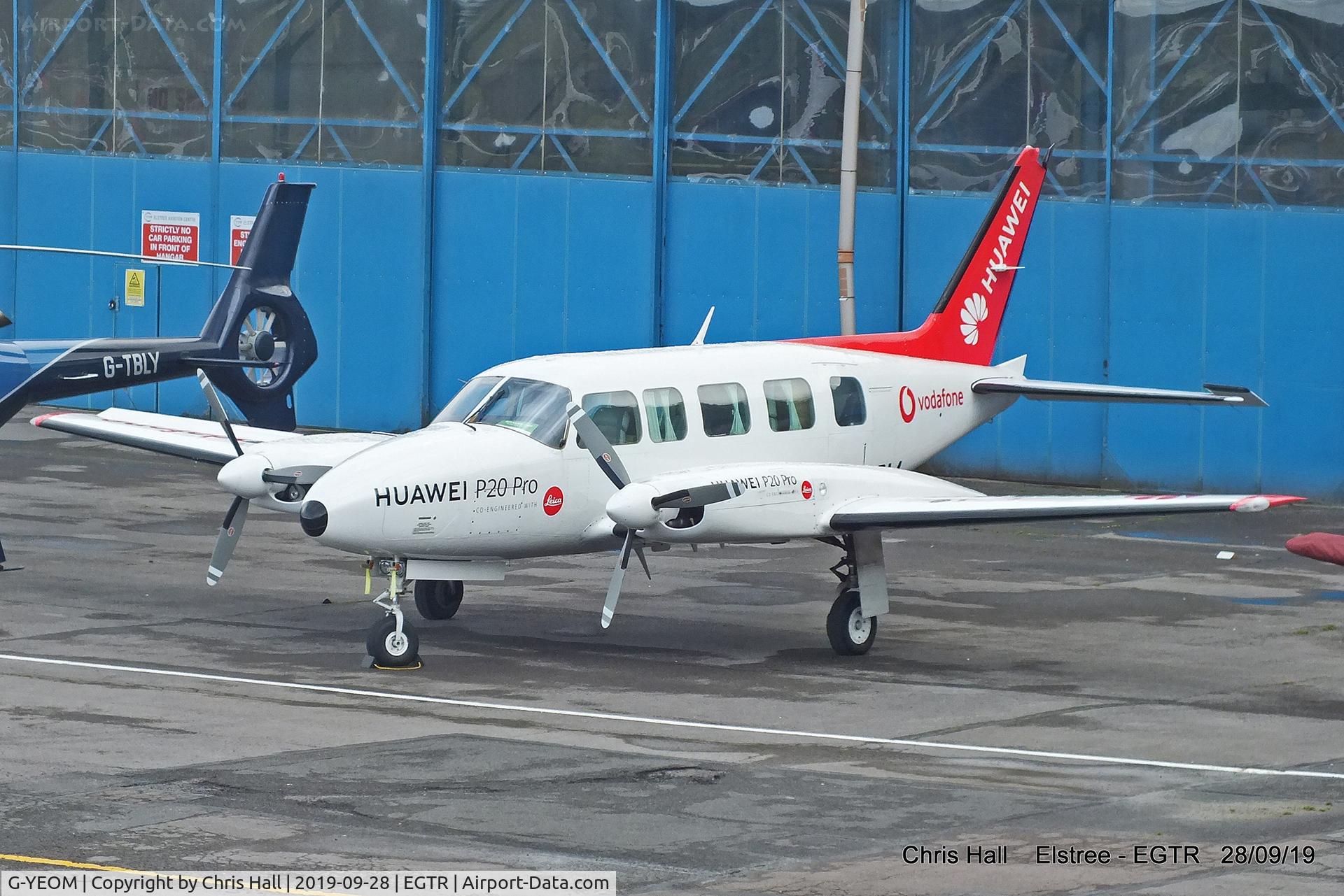G-YEOM, 1983 Piper PA-31-350 Chieftain C/N 31-8352022, Elstree