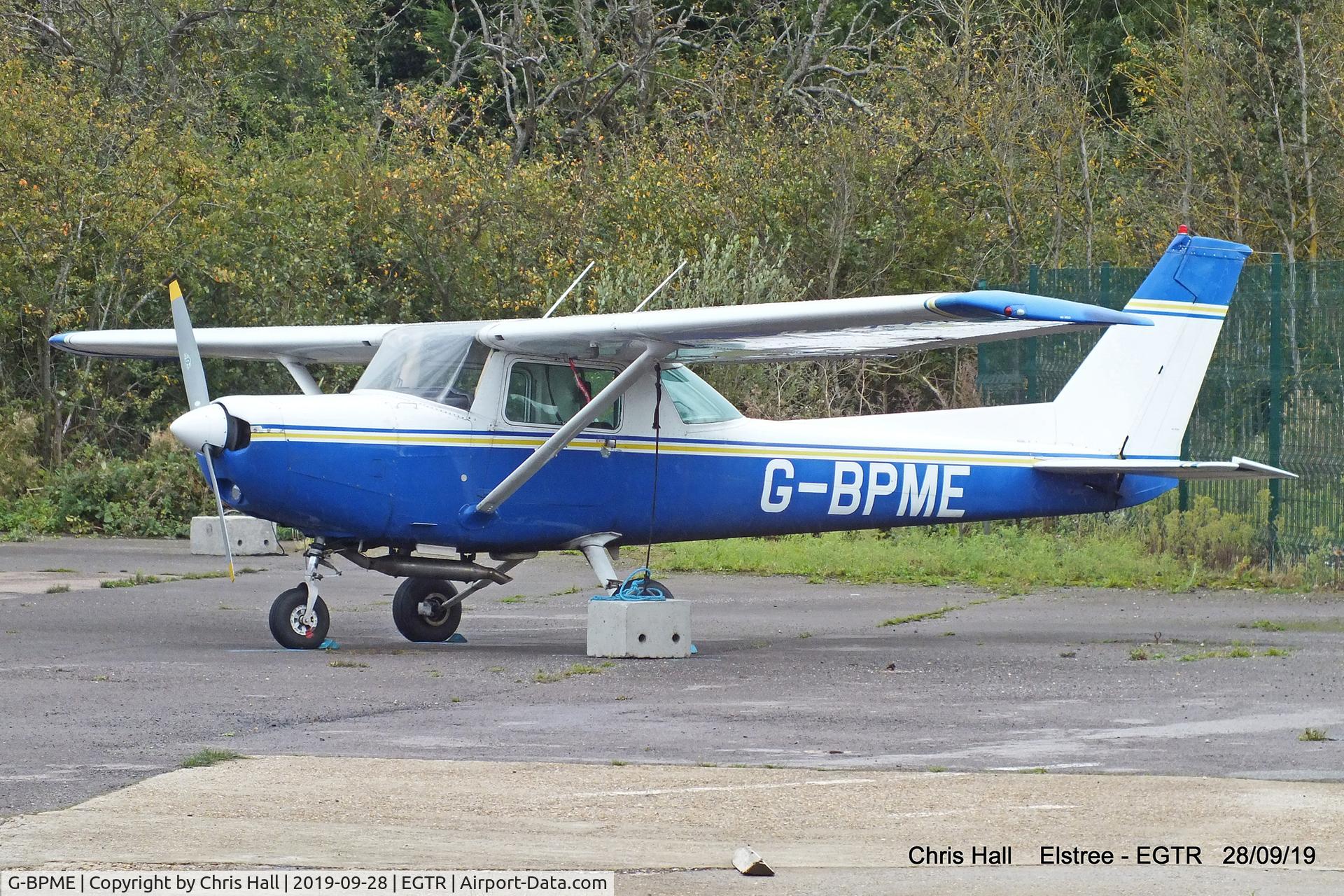 G-BPME, 1982 Cessna 152 C/N 152-85585, Elstree