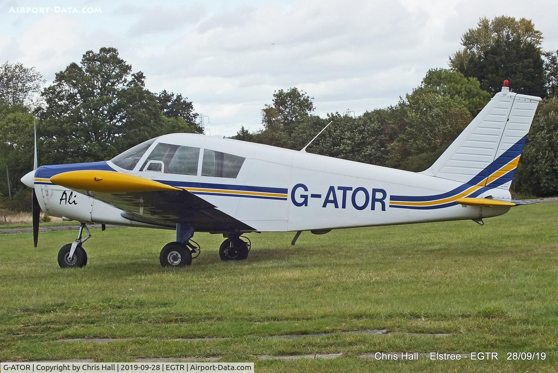 G-ATOR, 1966 Piper PA-28-140 Cherokee C/N 28-21696, Elstree
