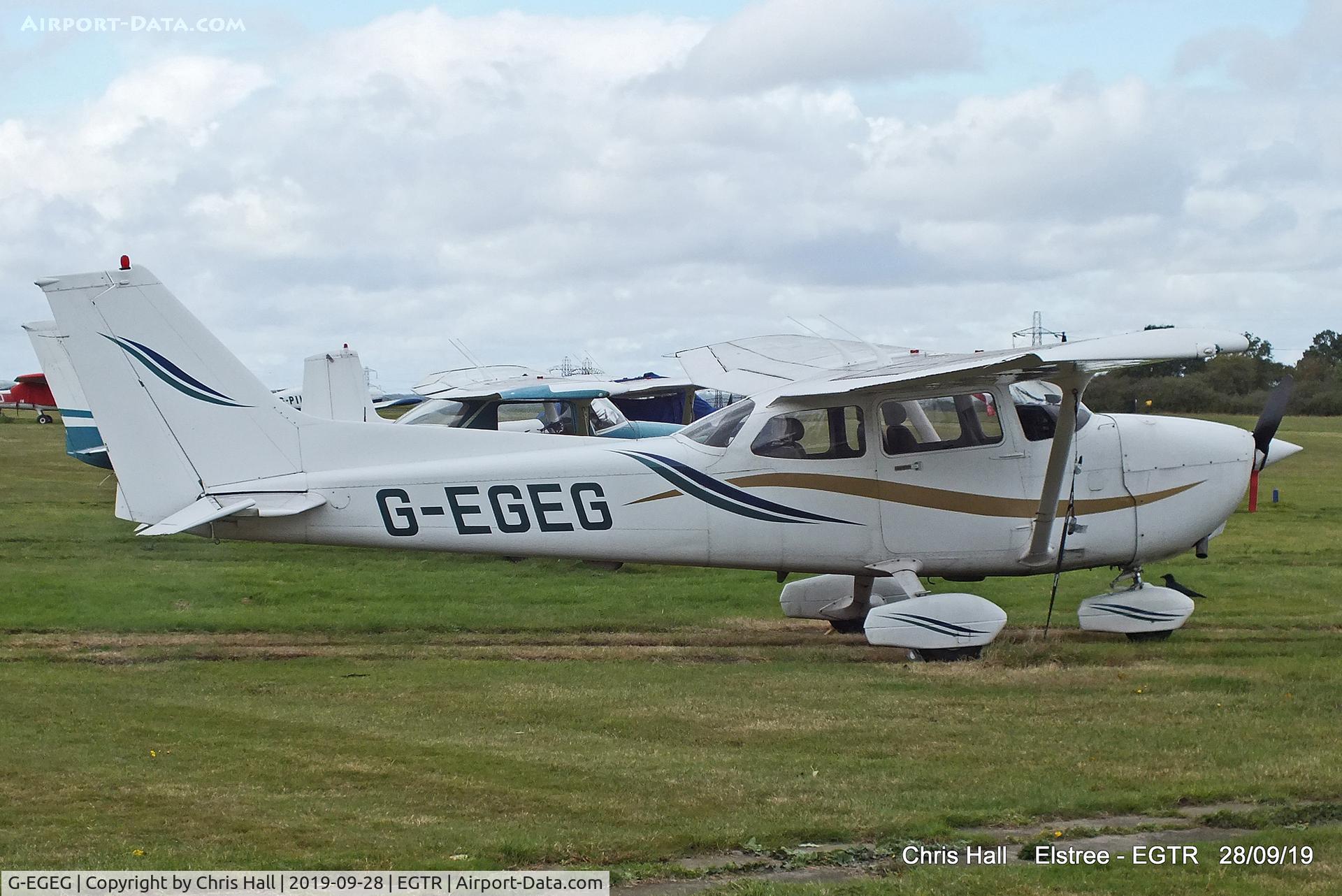 G-EGEG, 2000 Cessna 172R C/N 17280894, Elstree