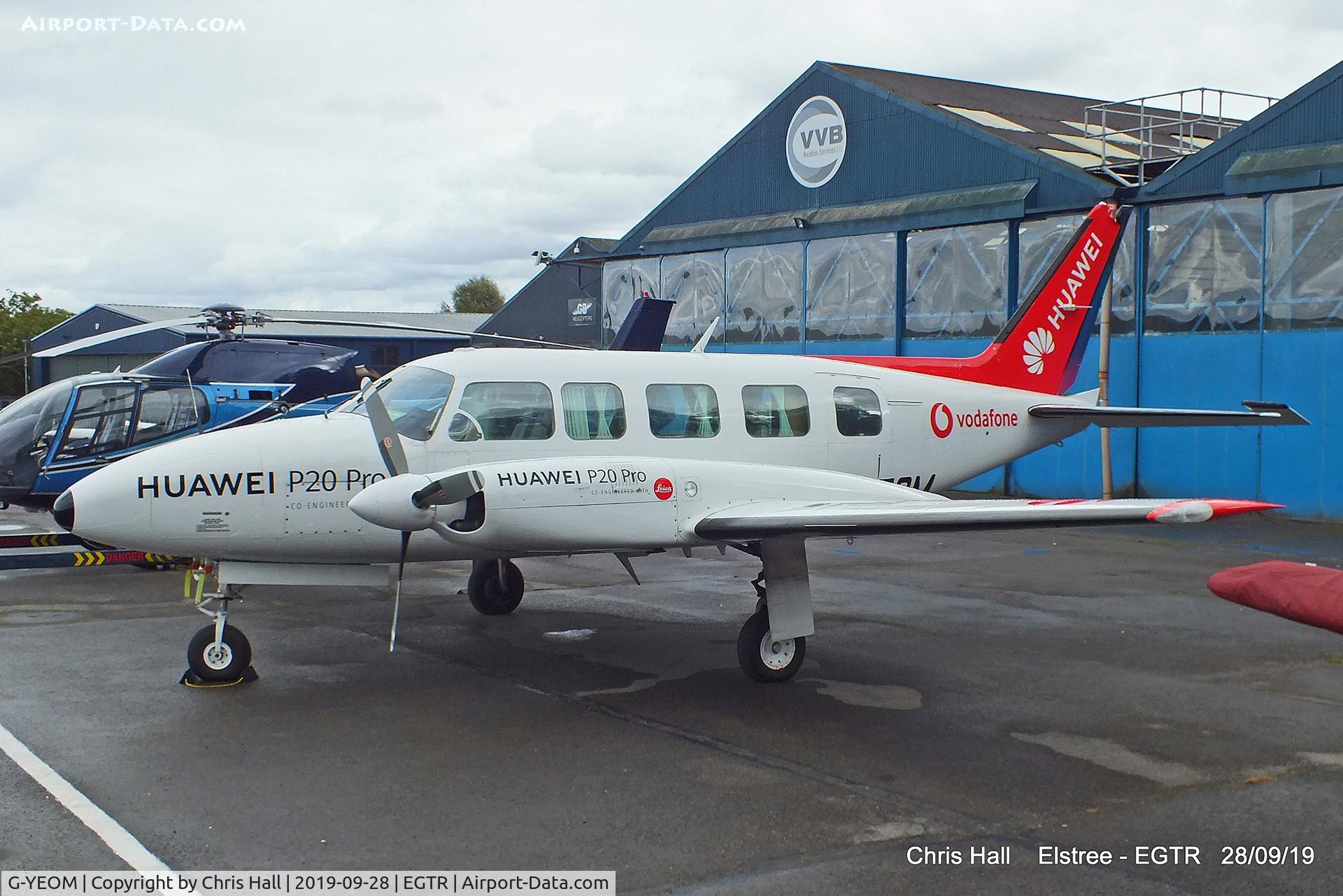 G-YEOM, 1983 Piper PA-31-350 Chieftain C/N 31-8352022, Elstree