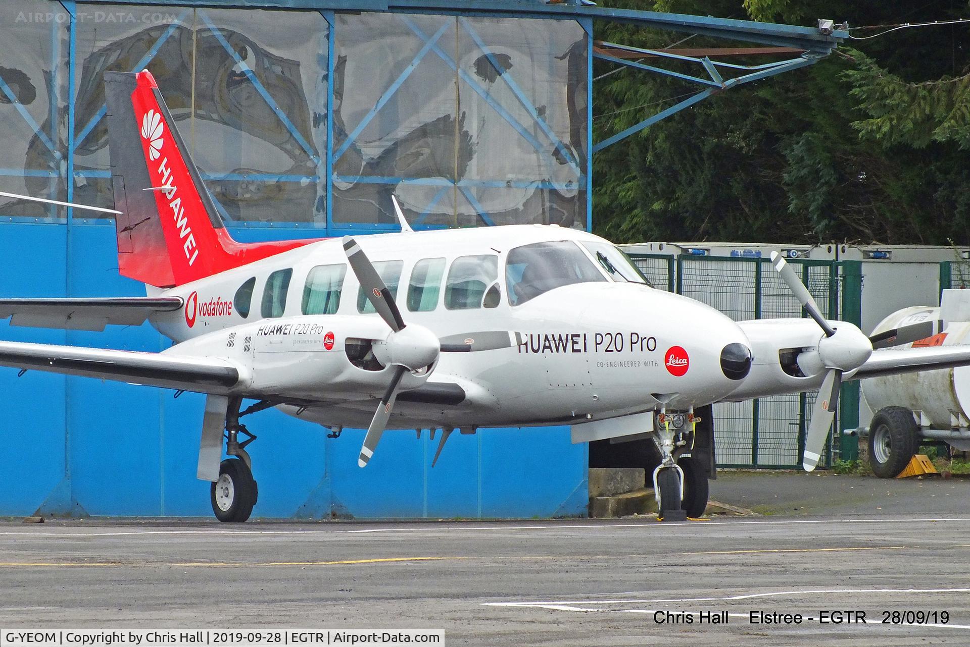 G-YEOM, 1983 Piper PA-31-350 Chieftain C/N 31-8352022, Elstree