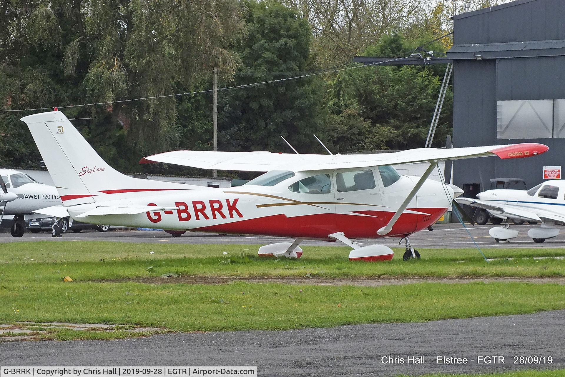 G-BRRK, 1977 Cessna 182Q Skylane C/N 182-66160, Elstree