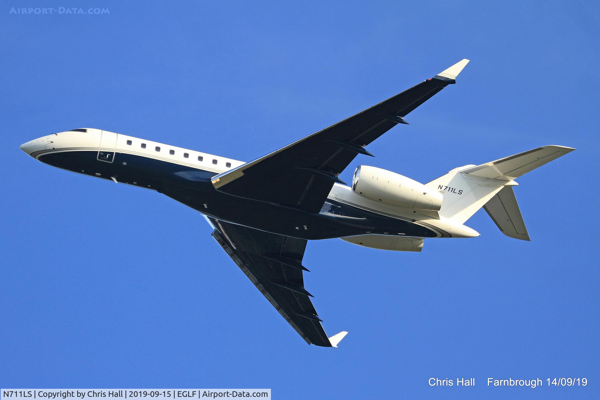 N711LS, 2012 Bombardier BD-700-1A10 Global 6000 C/N 9476, Farnborough