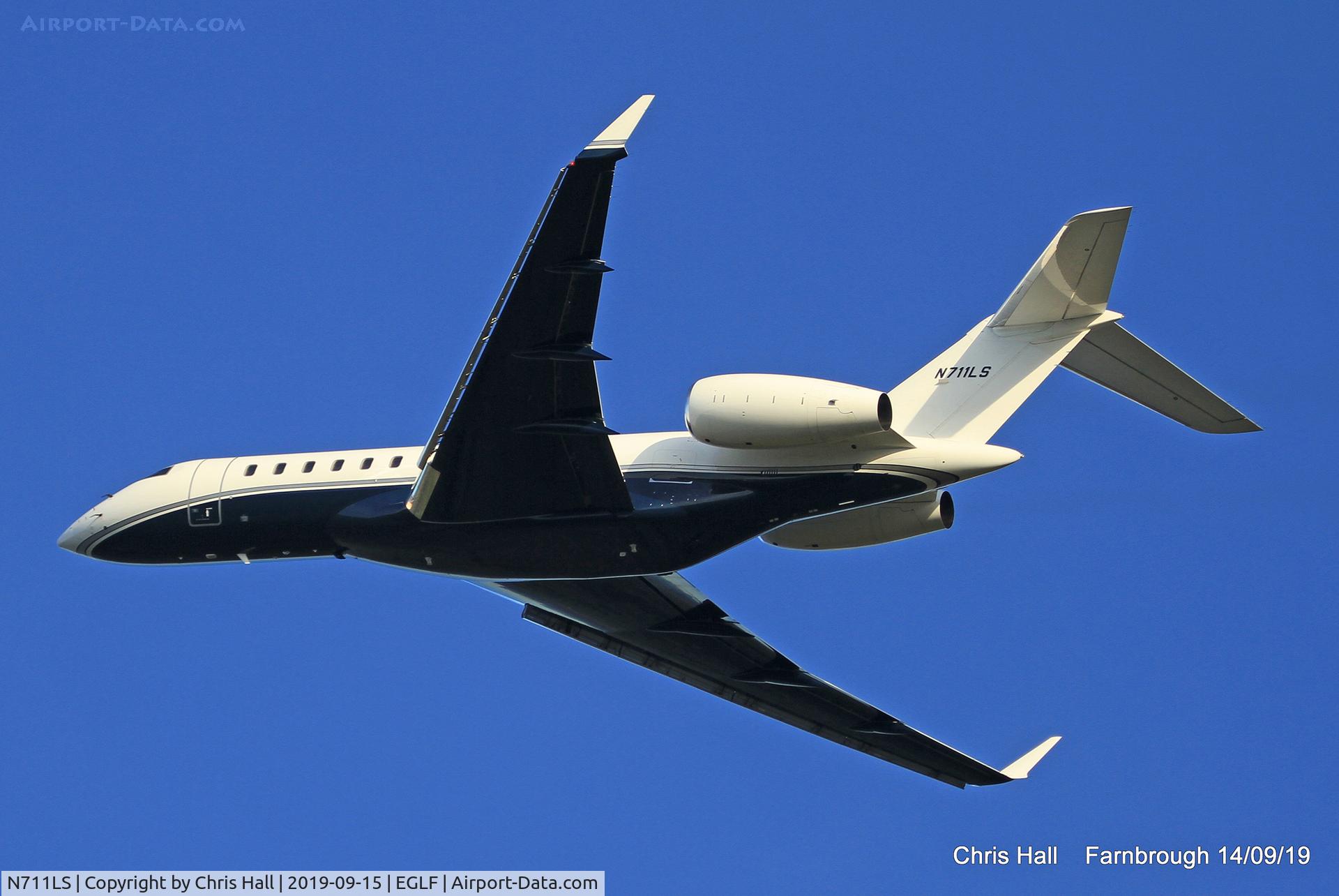 N711LS, 2012 Bombardier BD-700-1A10 Global 6000 C/N 9476, Farnborough