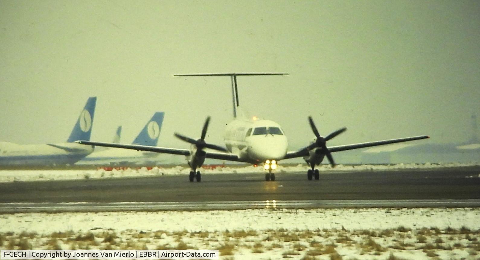 F-GEGH, 1986 Embraer EMB-120RT Brasilia C/N 120033, ex-slide