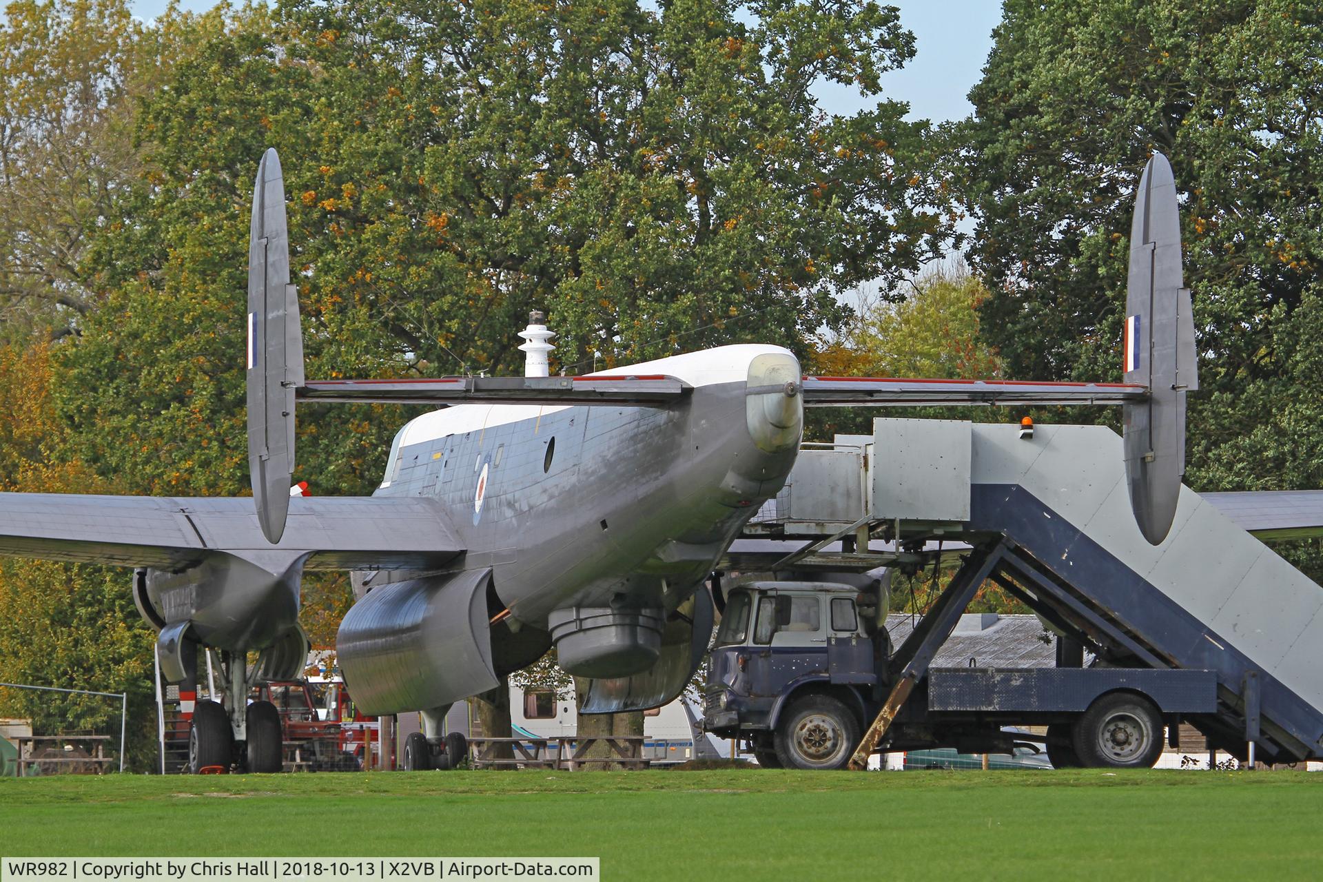 WR982, 1958 Avro 716 Shackleton MR.3/3 C/N 8106M, Gatwick Aviation Museum