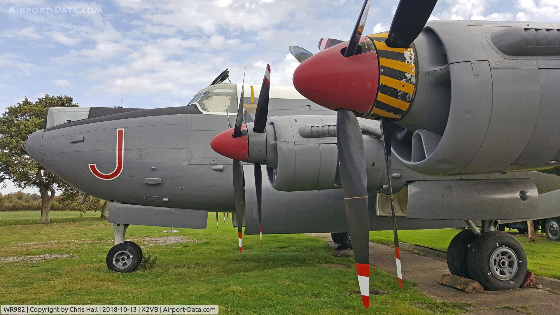 WR982, 1958 Avro 716 Shackleton MR.3/3 C/N 8106M, Gatwick Aviation Museum