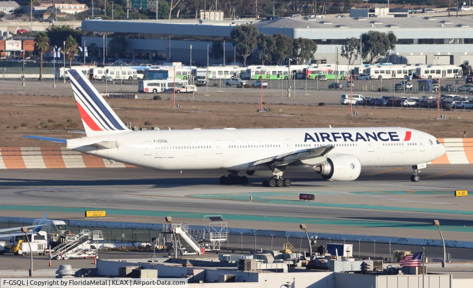 F-GSQL, 2006 Boeing 777-328/ER C/N 32853, AFR 773 zx lax-cdg, lfpg