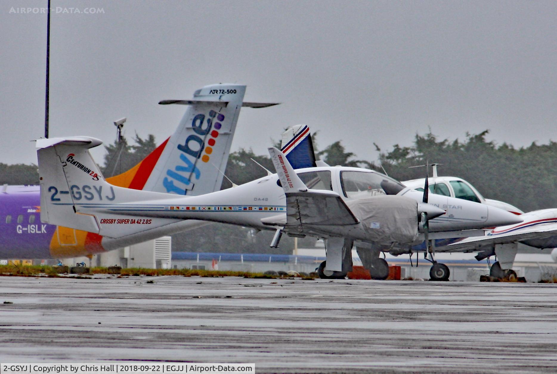 2-GSYJ, 2006 Diamond DA-42 Twin Star C/N 42.135, Jersey