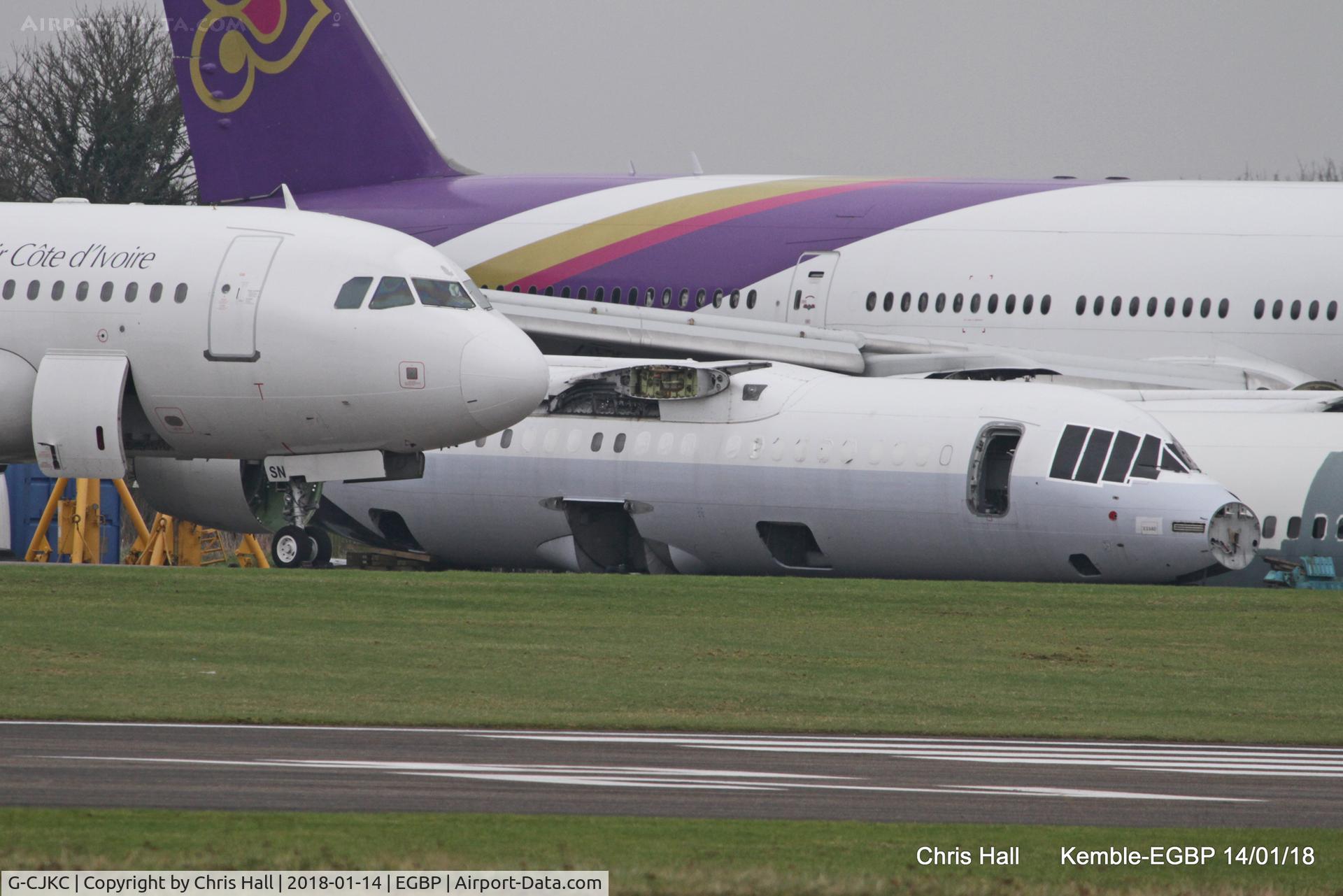 G-CJKC, 1998 British Aerospace Avro 146-RJ100 C/N E3340, Kemble
